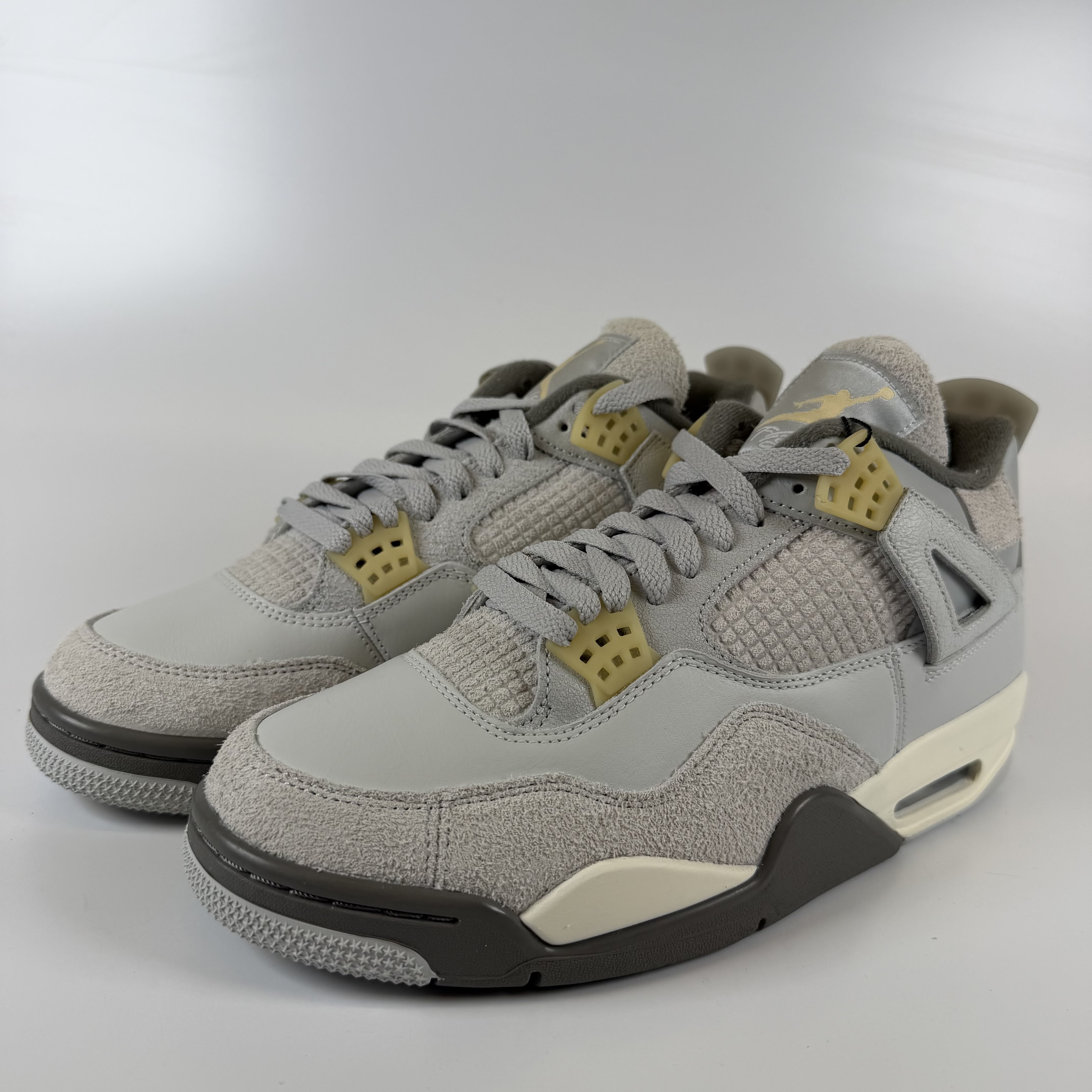 SP6482 Jordan 4 Retro SE Craft Photon Dust