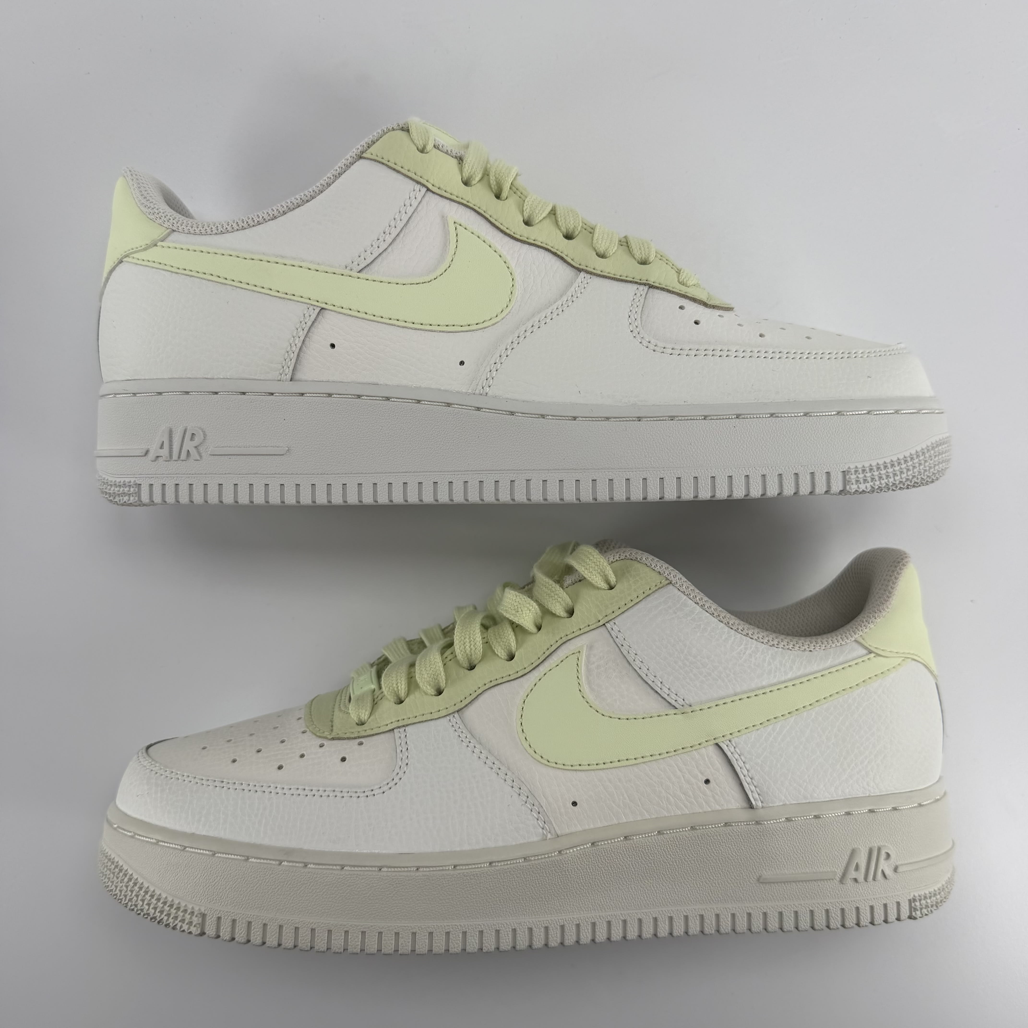 437140 Nike Air Force 1 Low '07 White Lime (Women's)