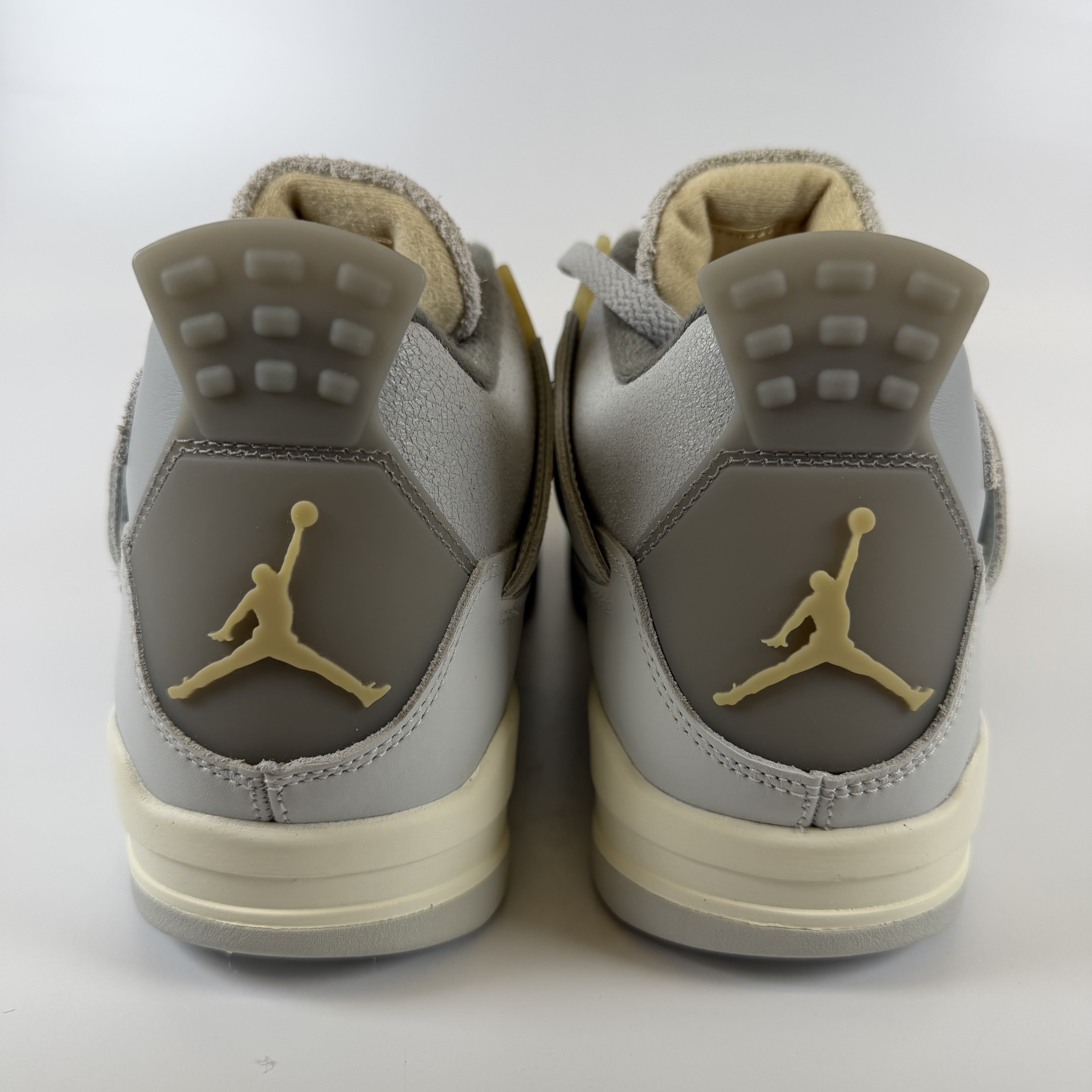 SP6482 Jordan 4 Retro SE Craft Photon Dust