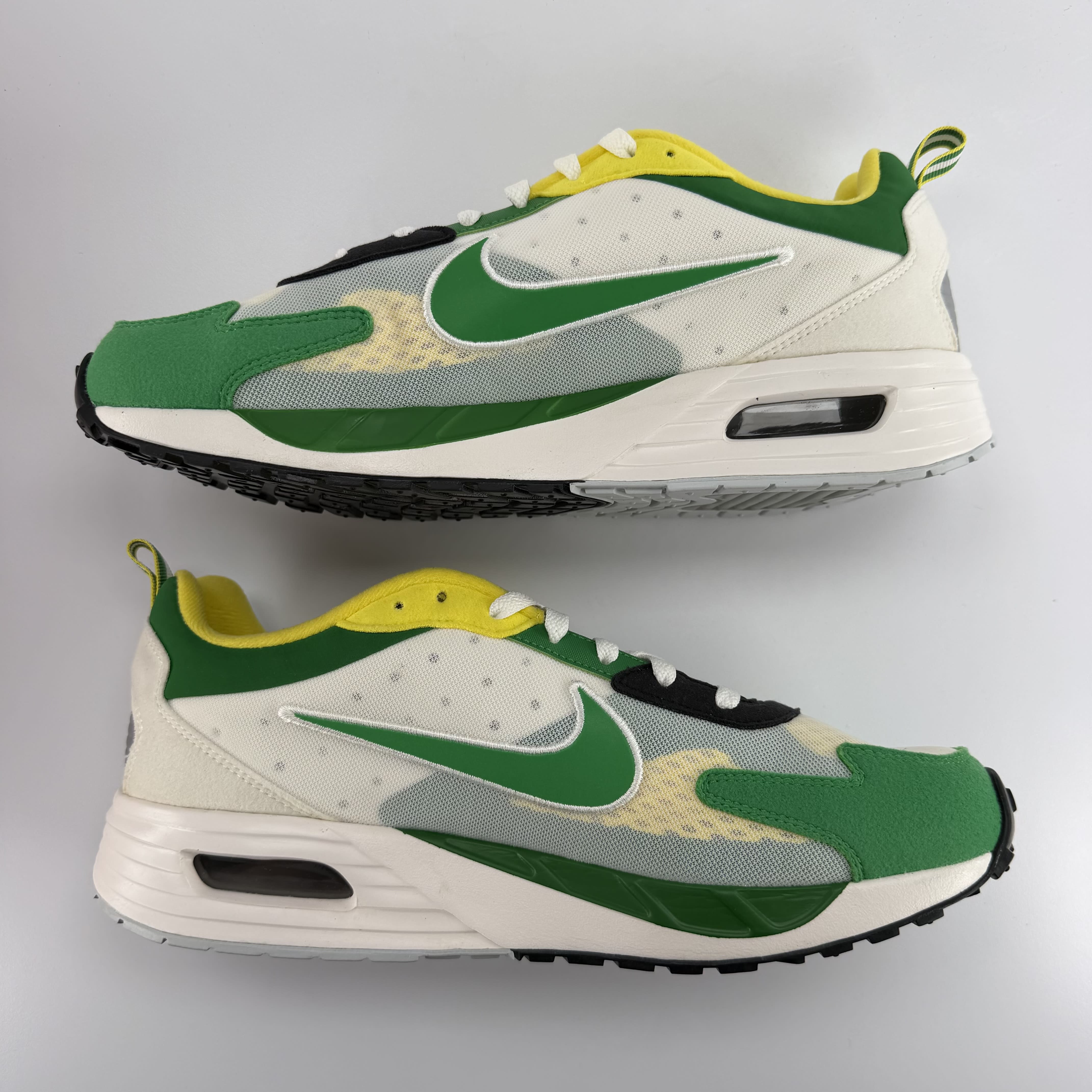 440207 Nike Air Max Solo Oregon Ducks
