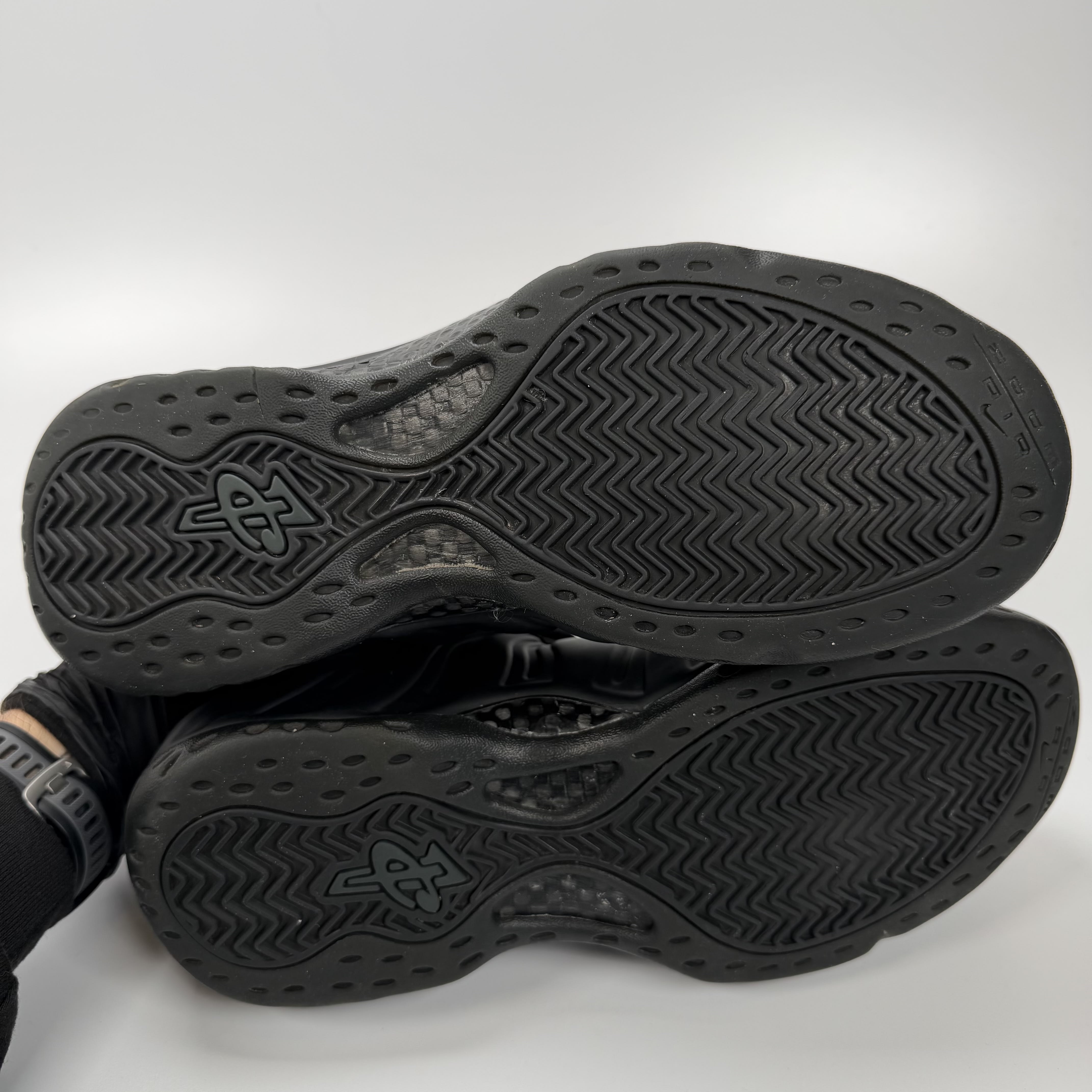 SP674 Nike Air Foamposite One Anthracite (2020)