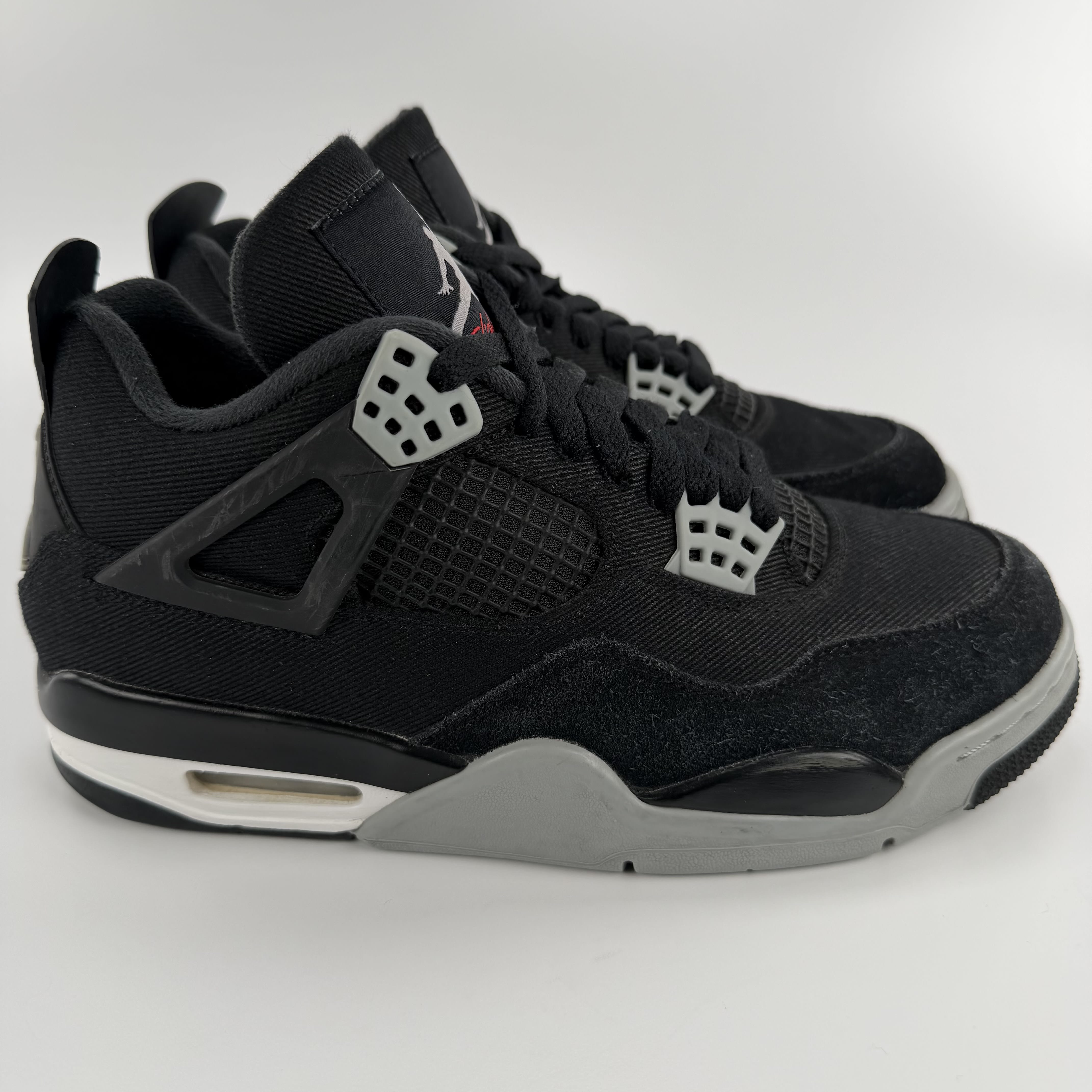 635922 Jordan 4 Retro SE Black Canvas