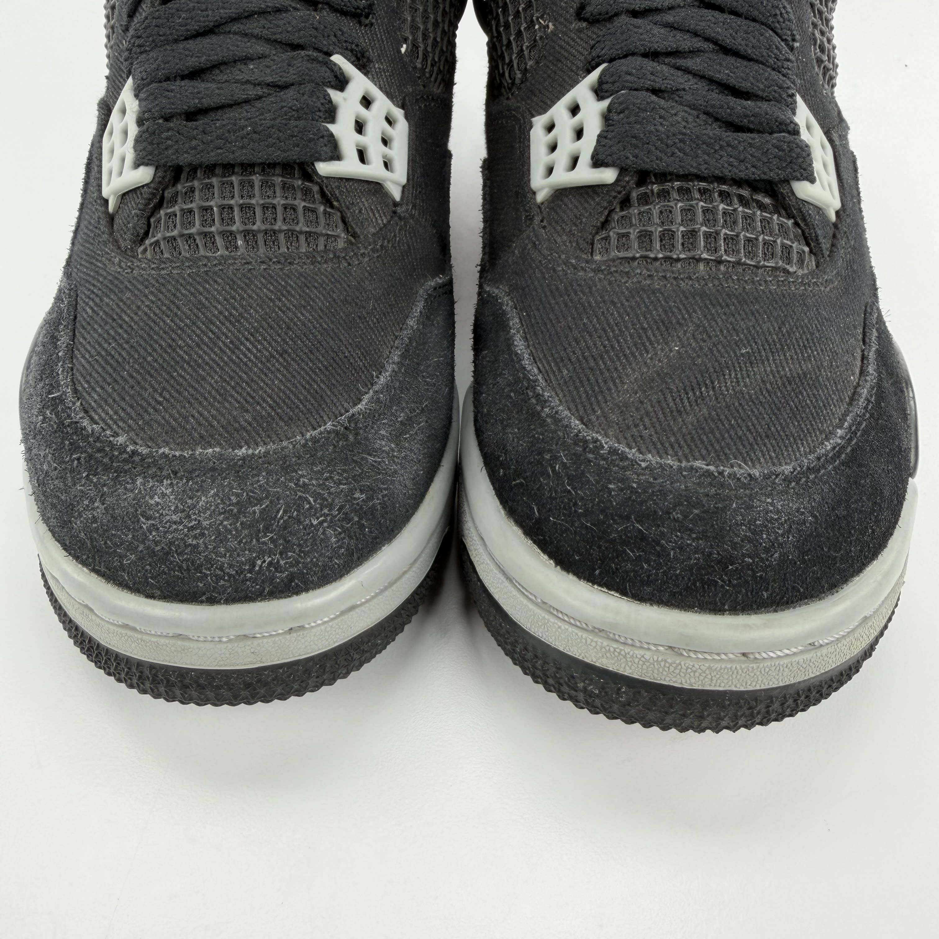 635922 Jordan 4 Retro SE Black Canvas