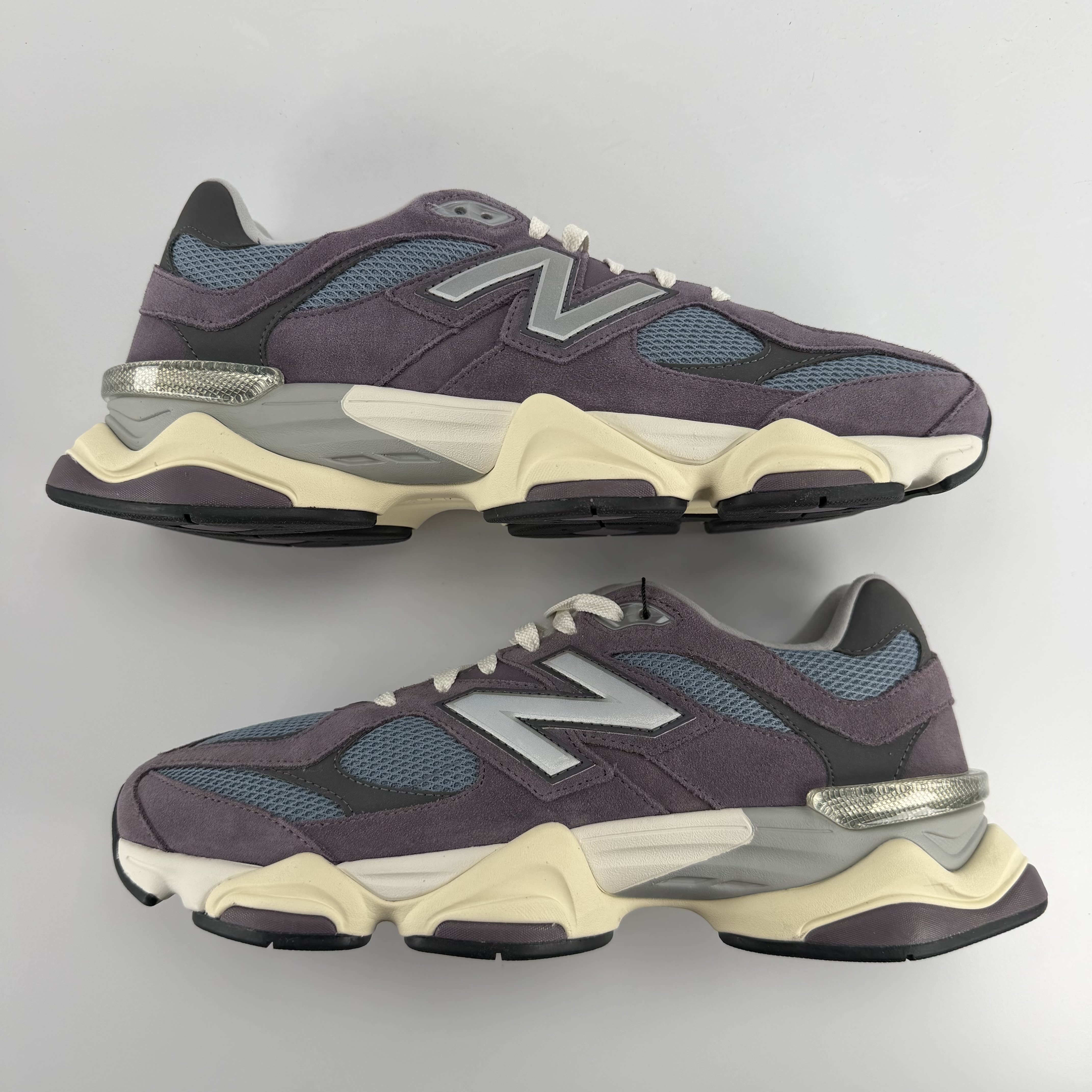 418626 New Balance 9060 Shadow Purple