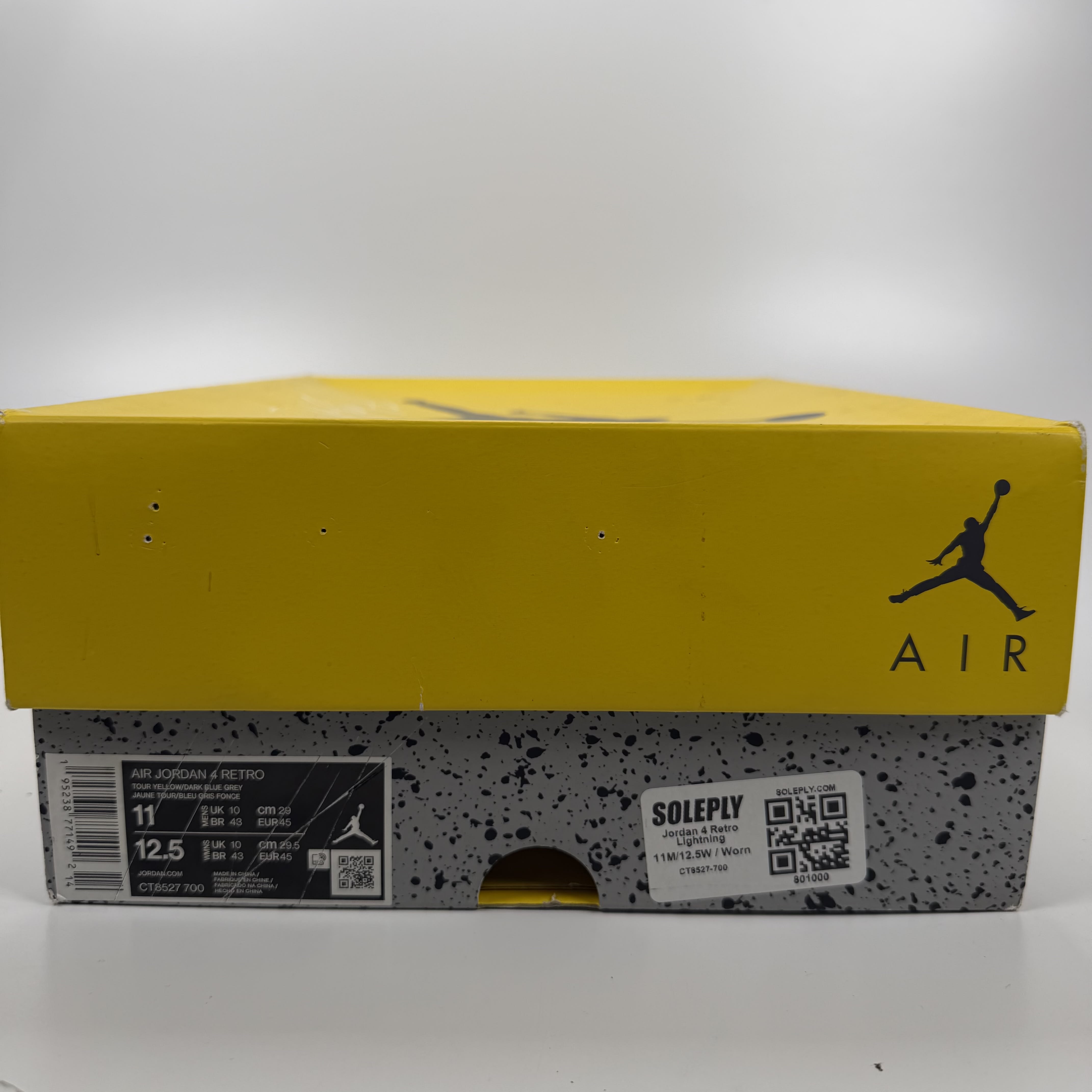 801000 Jordan 4 Retro Lightning (2021)