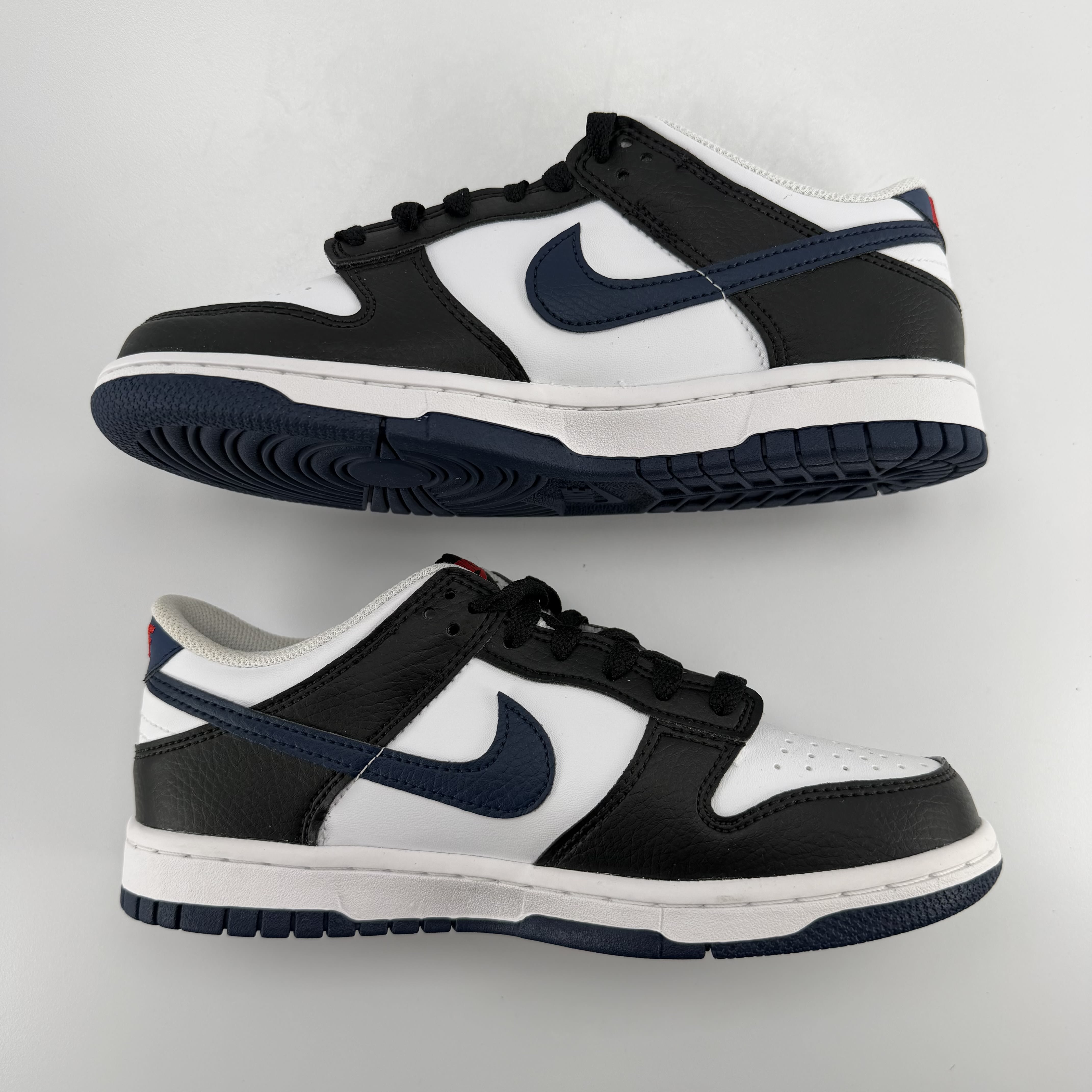 438655 Nike Dunk Low Black White Midnight Navy (GS)