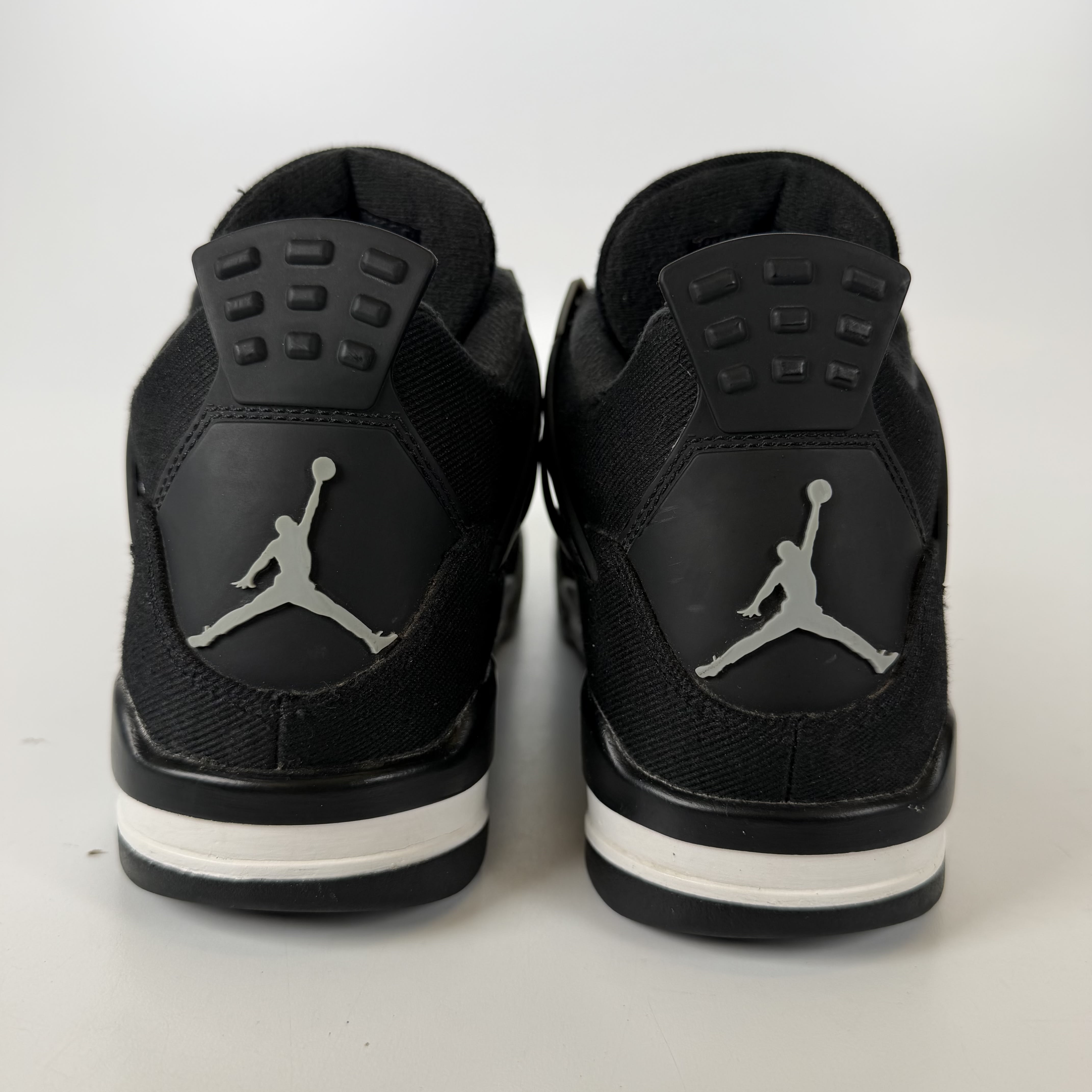 635922 Jordan 4 Retro SE Black Canvas
