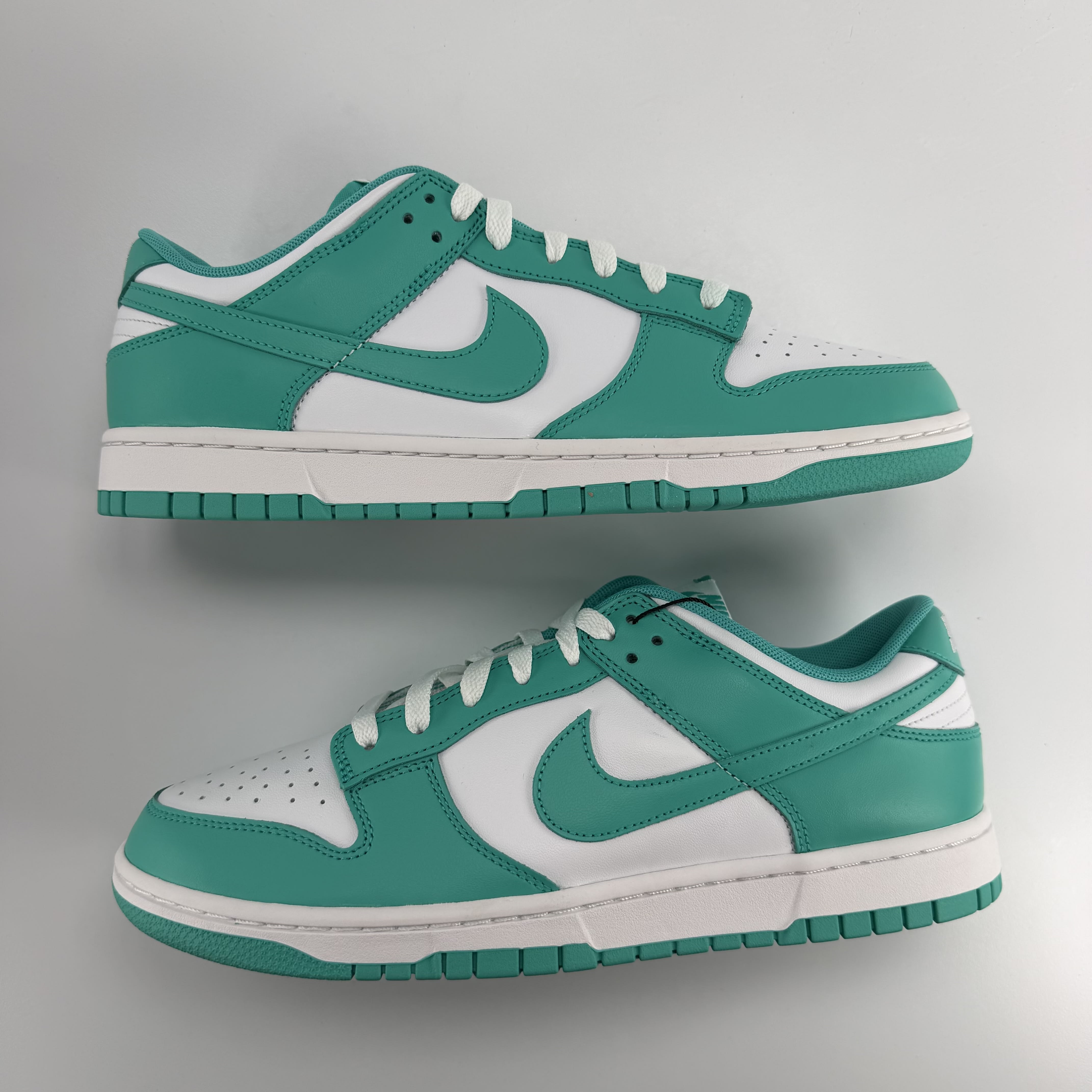 273285 Nike Dunk Low Clear Jade