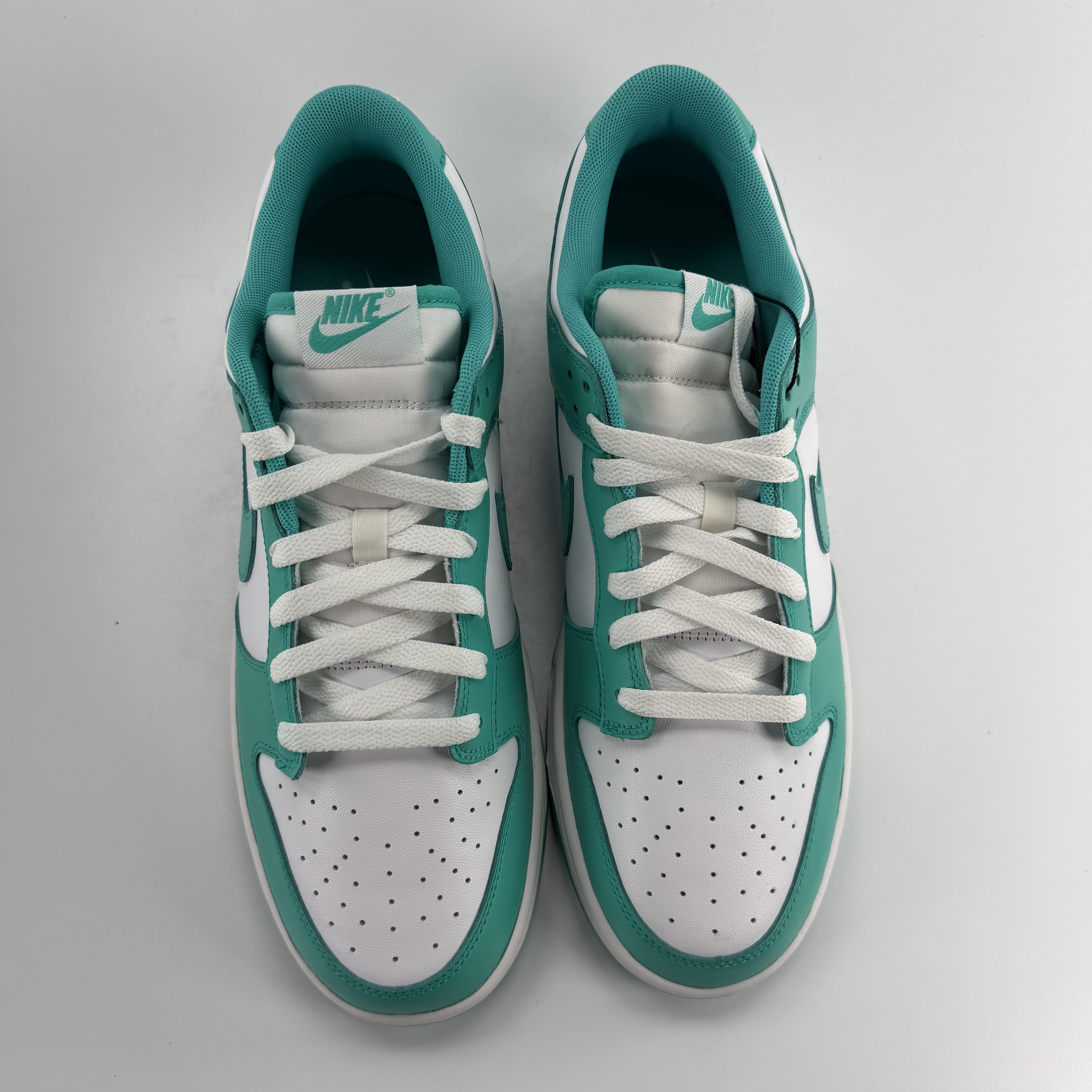 273285 Nike Dunk Low Clear Jade