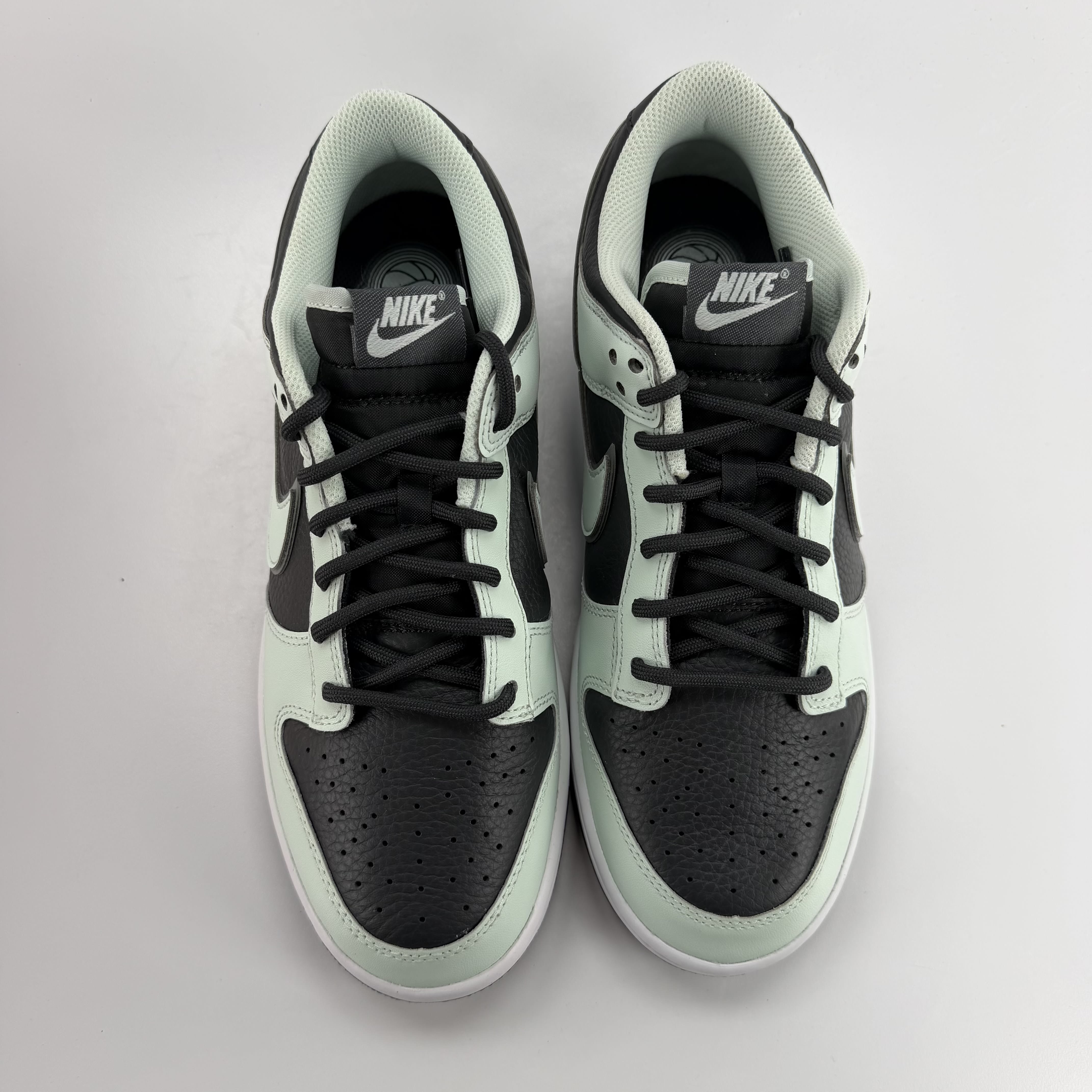 340792 Nike Dunk Low Dark Smoke Grey Barely Green