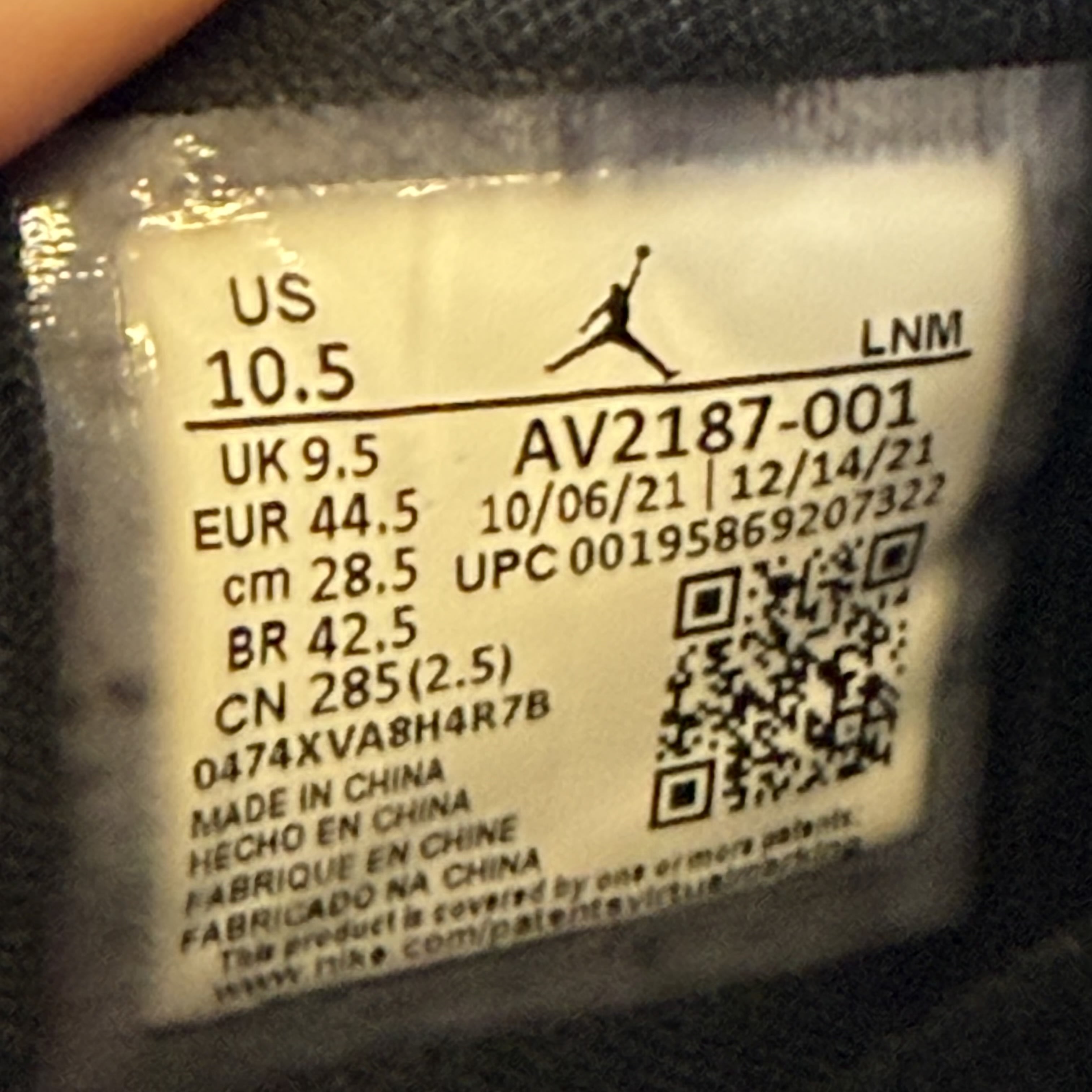 521826 Jordan 11 Retro Low 72-10