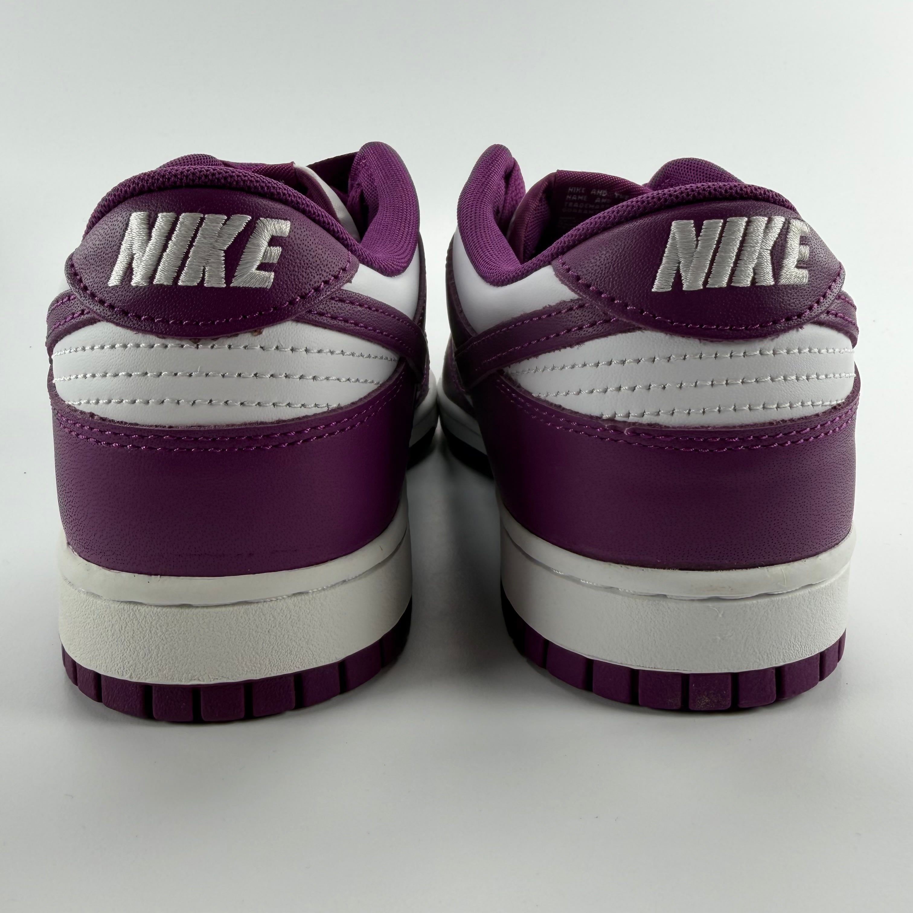 262592 Nike Dunk Low White Viotech
