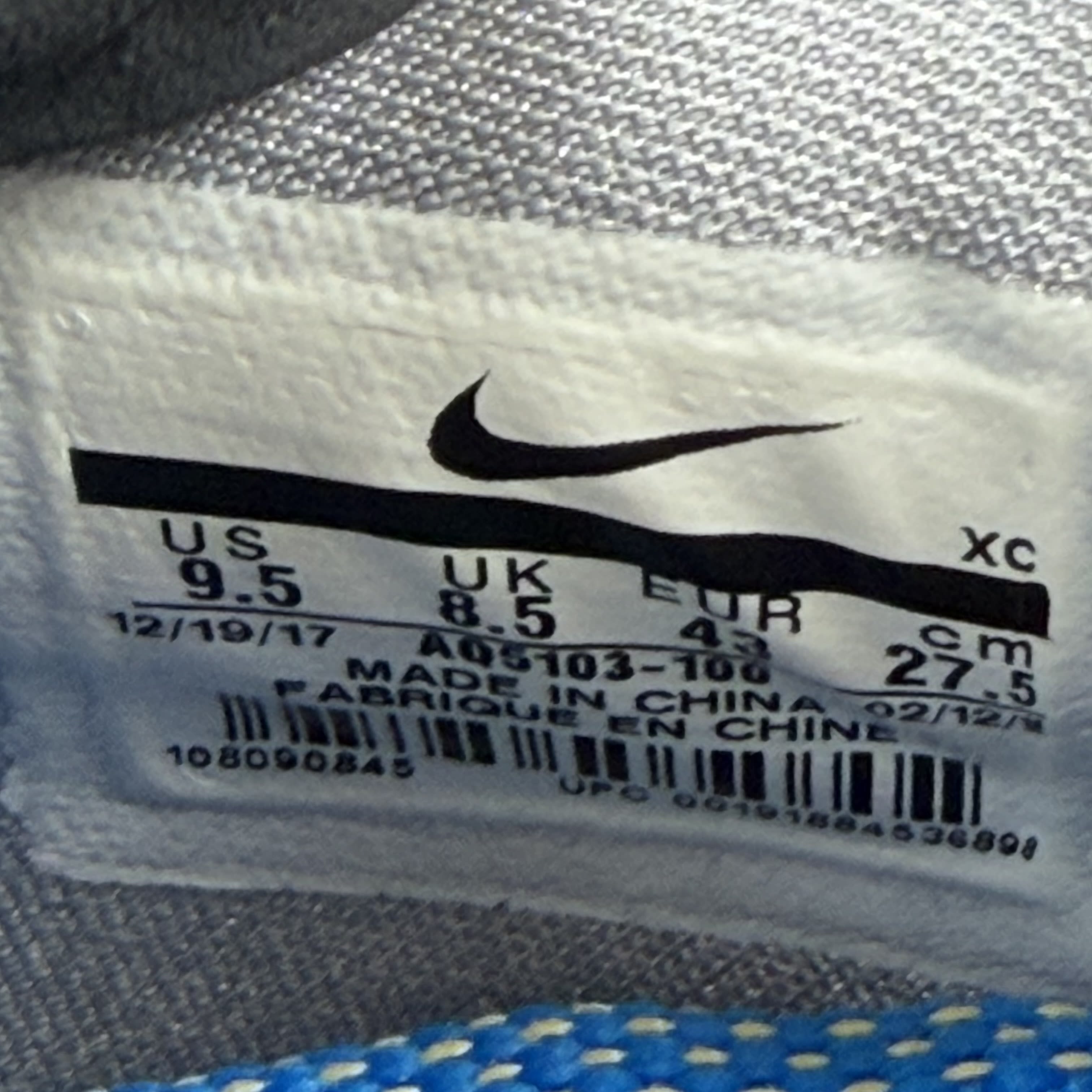 803761 Nike KD 4 Think 16 Thunderstruck
