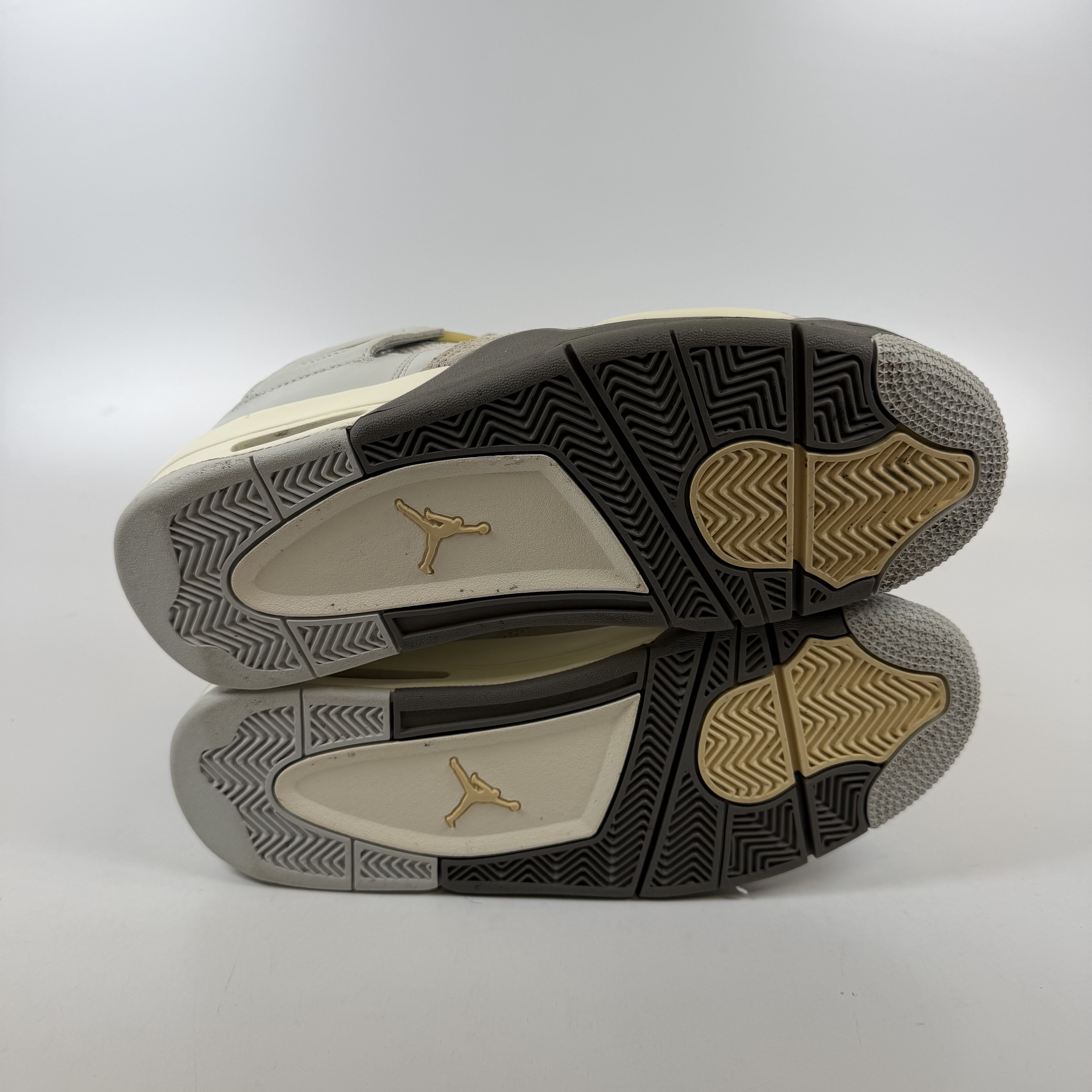SP13789 Jordan 4 Retro SE Craft Photon Dust