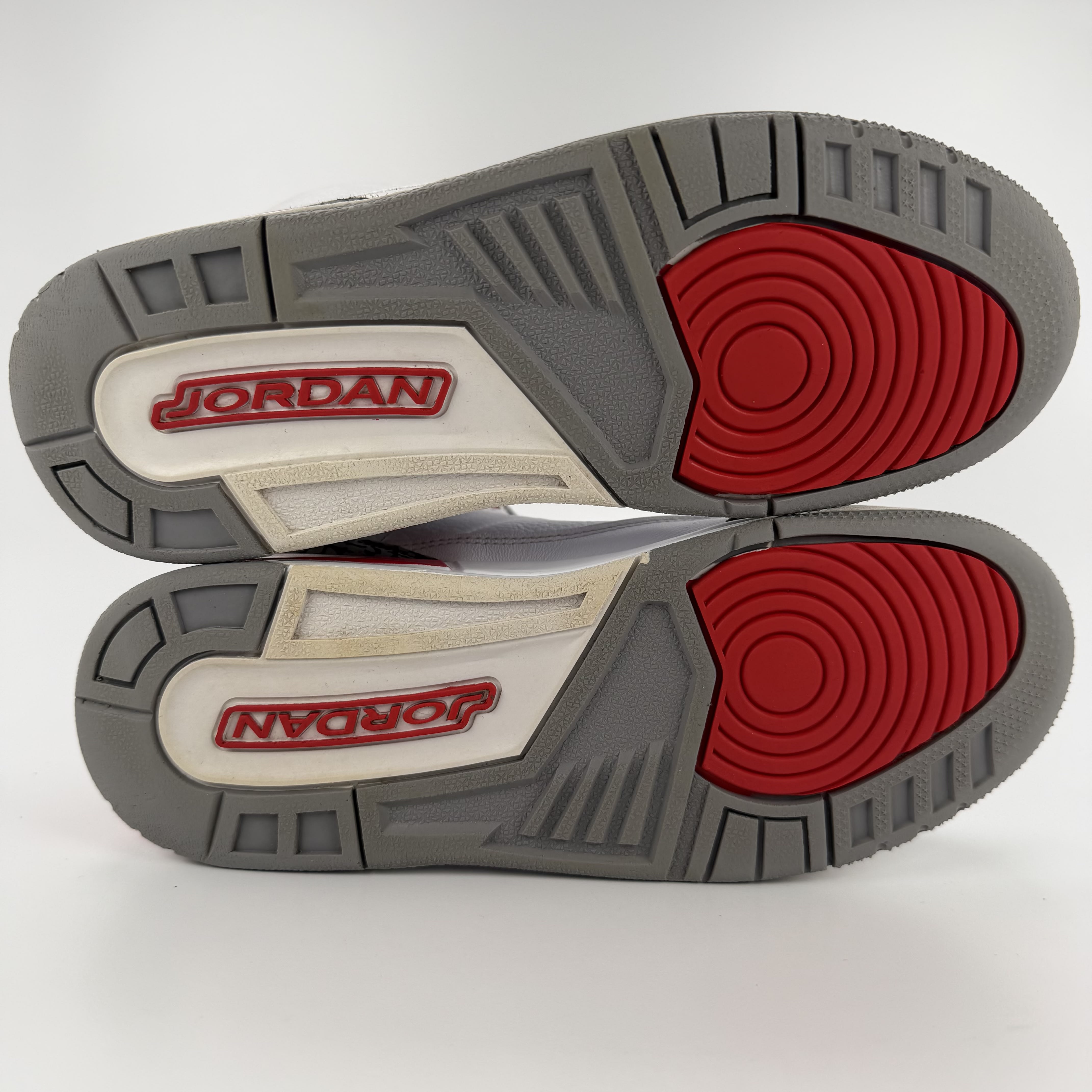 625949 Jordan 3 Retro Fire Red (2022) (GS)