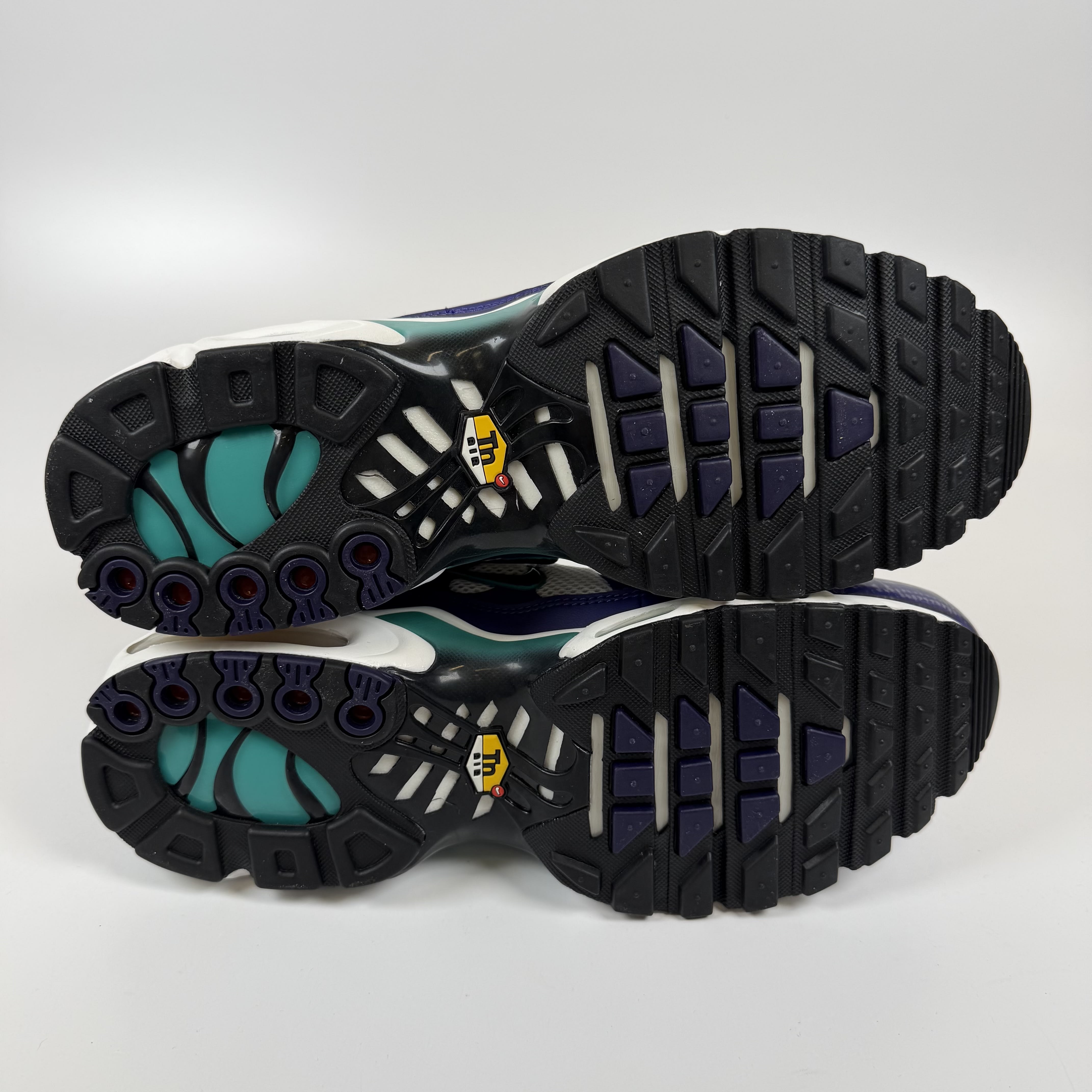 SP9157 Nike Air Max Plus White Grape Ice