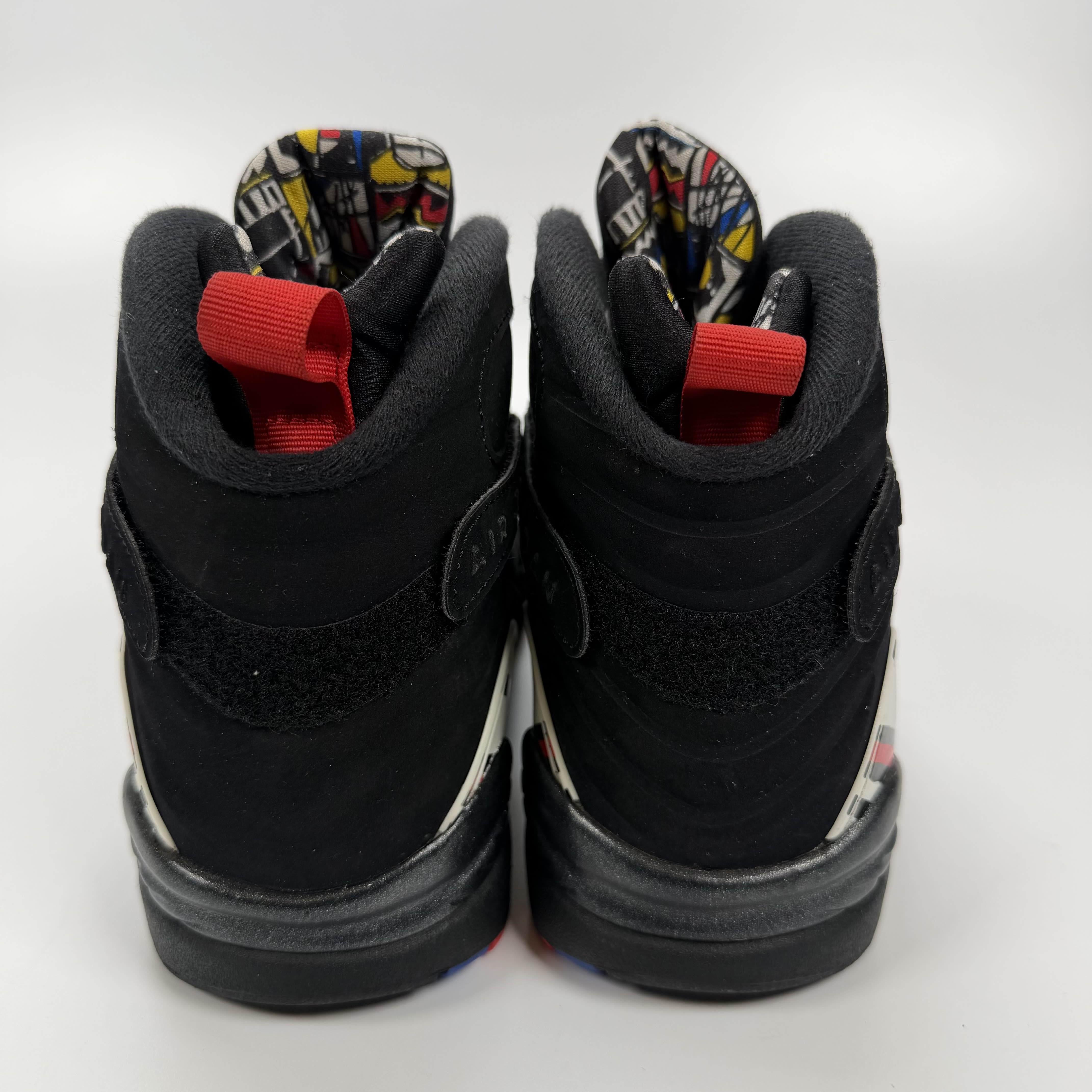 820640 Jordan 8 Retro Playoffs (2023)