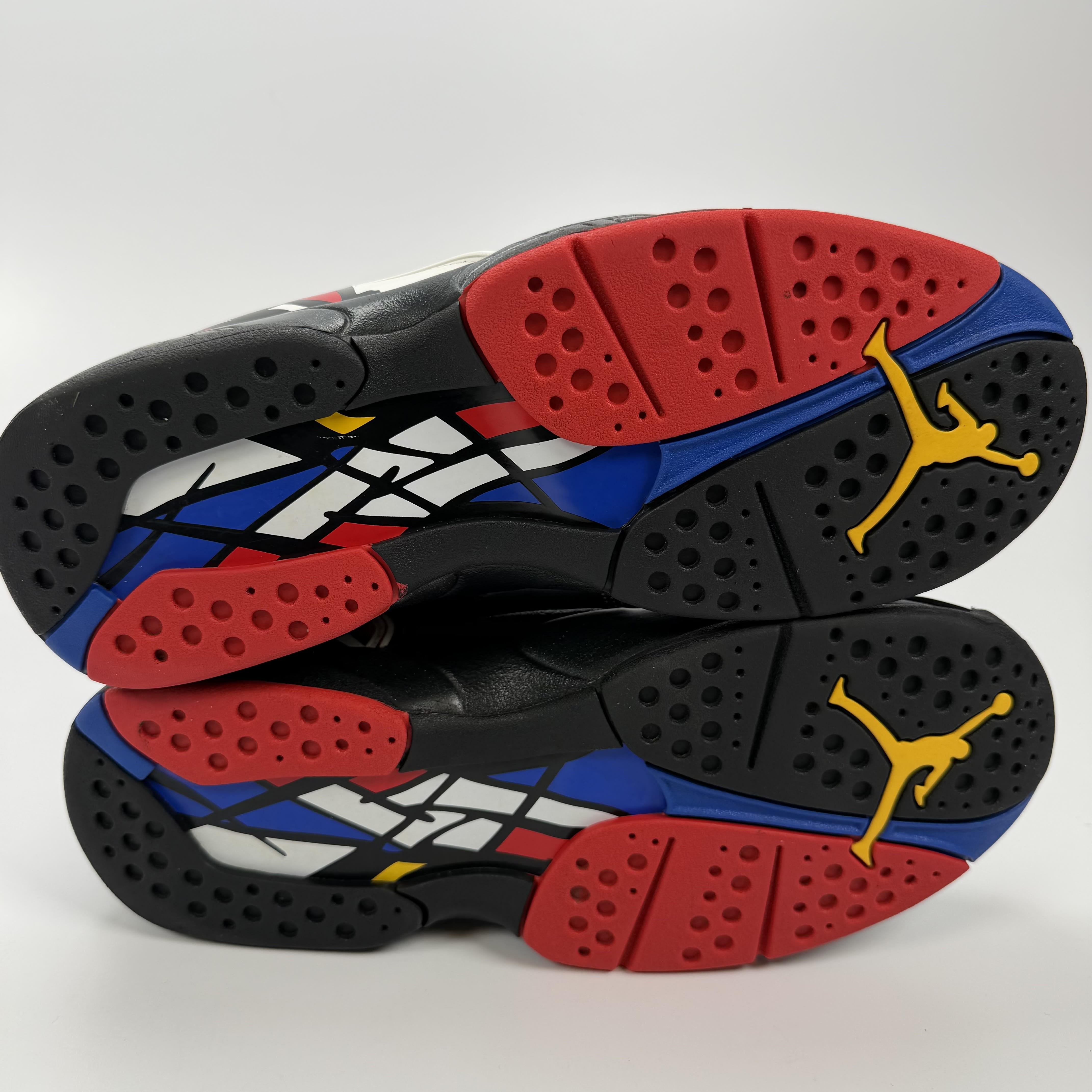 820640 Jordan 8 Retro Playoffs (2023)