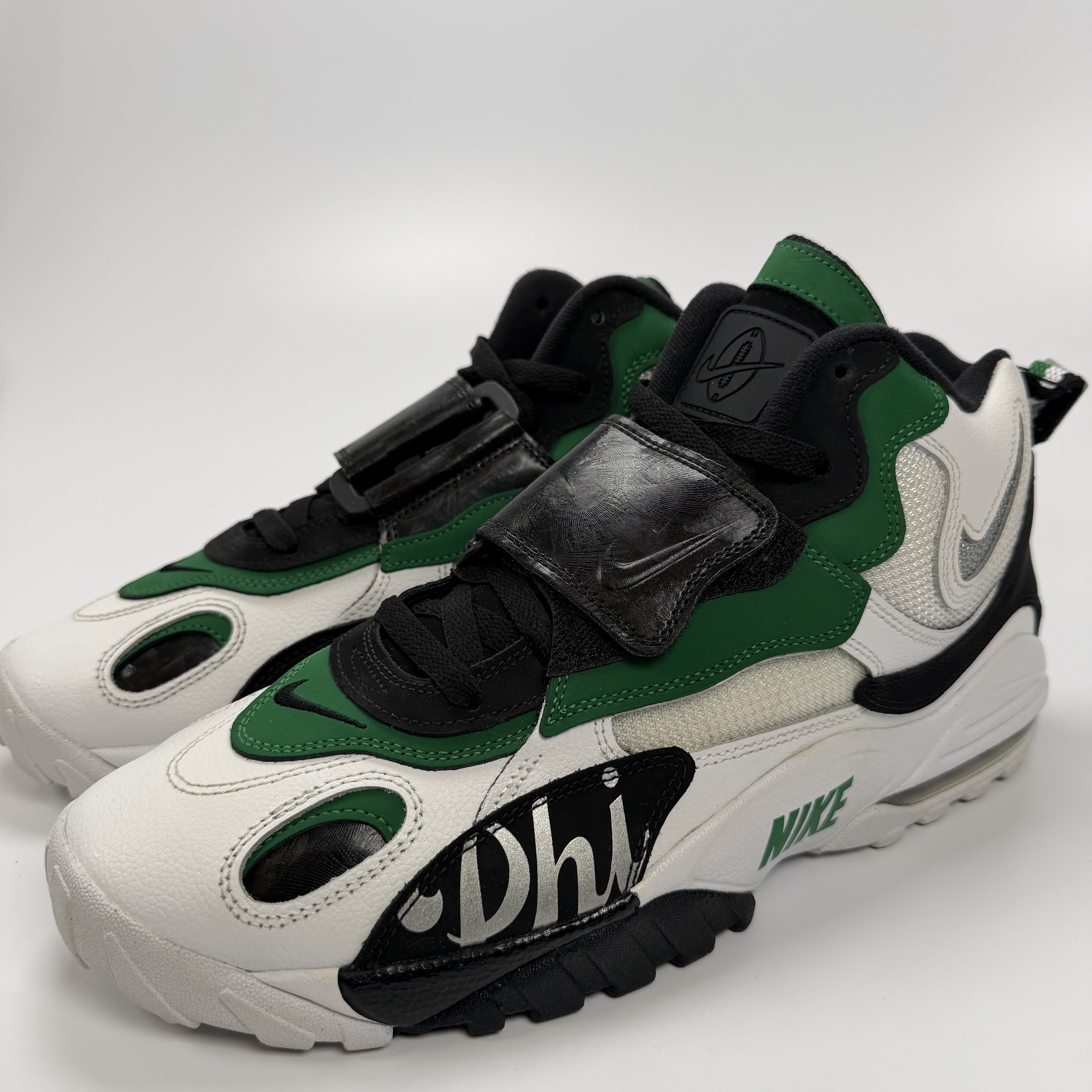 813639 Nike Air Max Speed Turf Philadelphia Eagles
