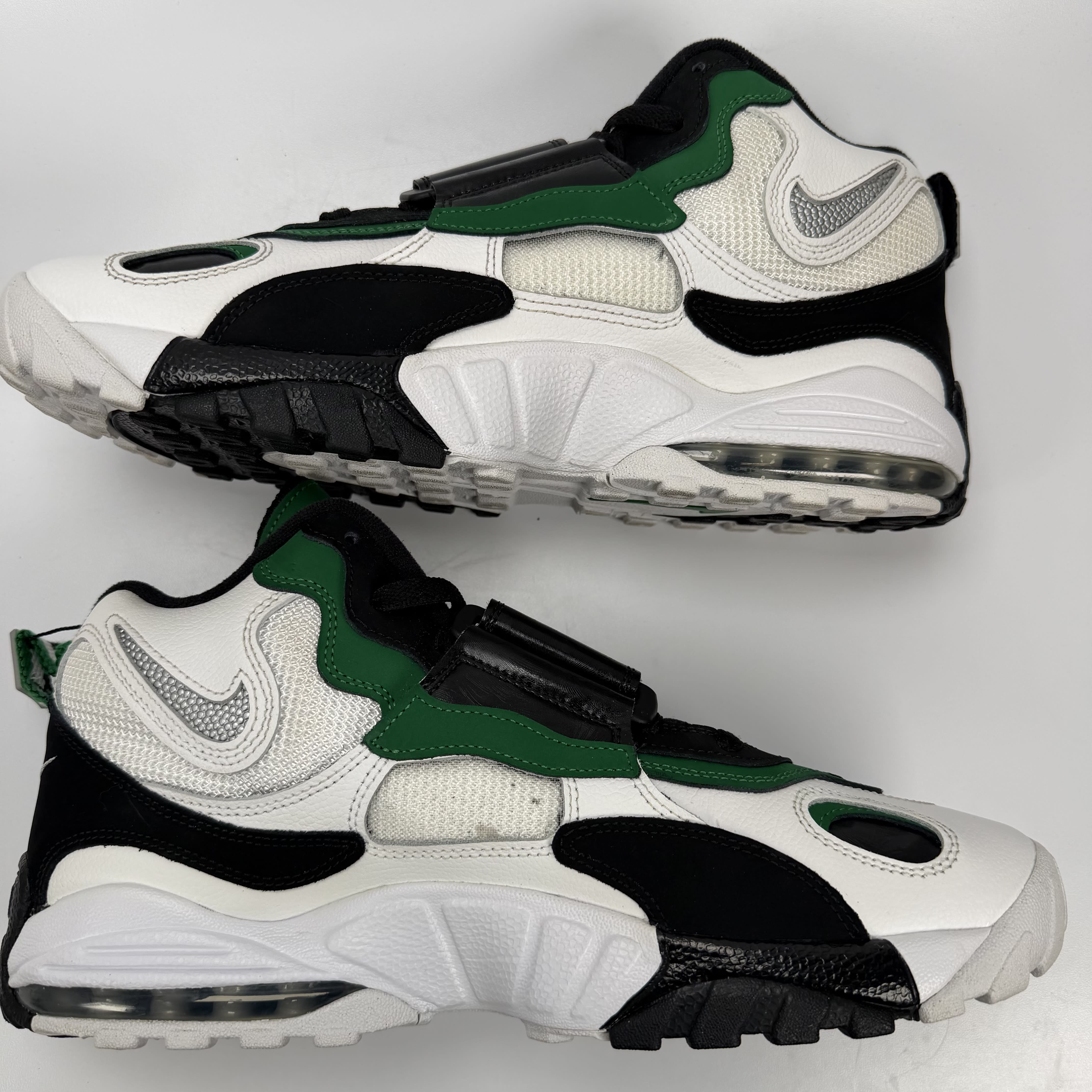 813639 Nike Air Max Speed Turf Philadelphia Eagles