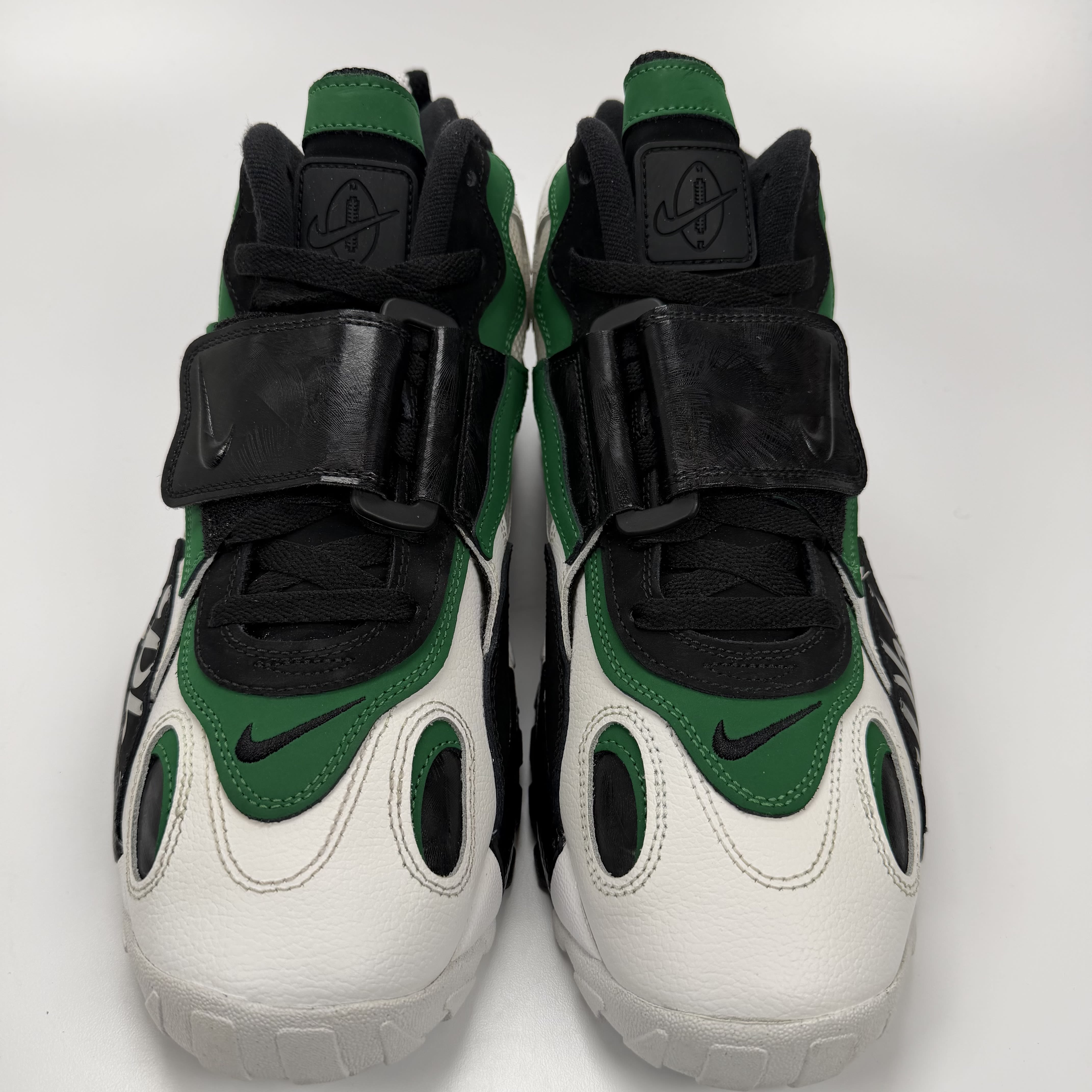 813639 Nike Air Max Speed Turf Philadelphia Eagles