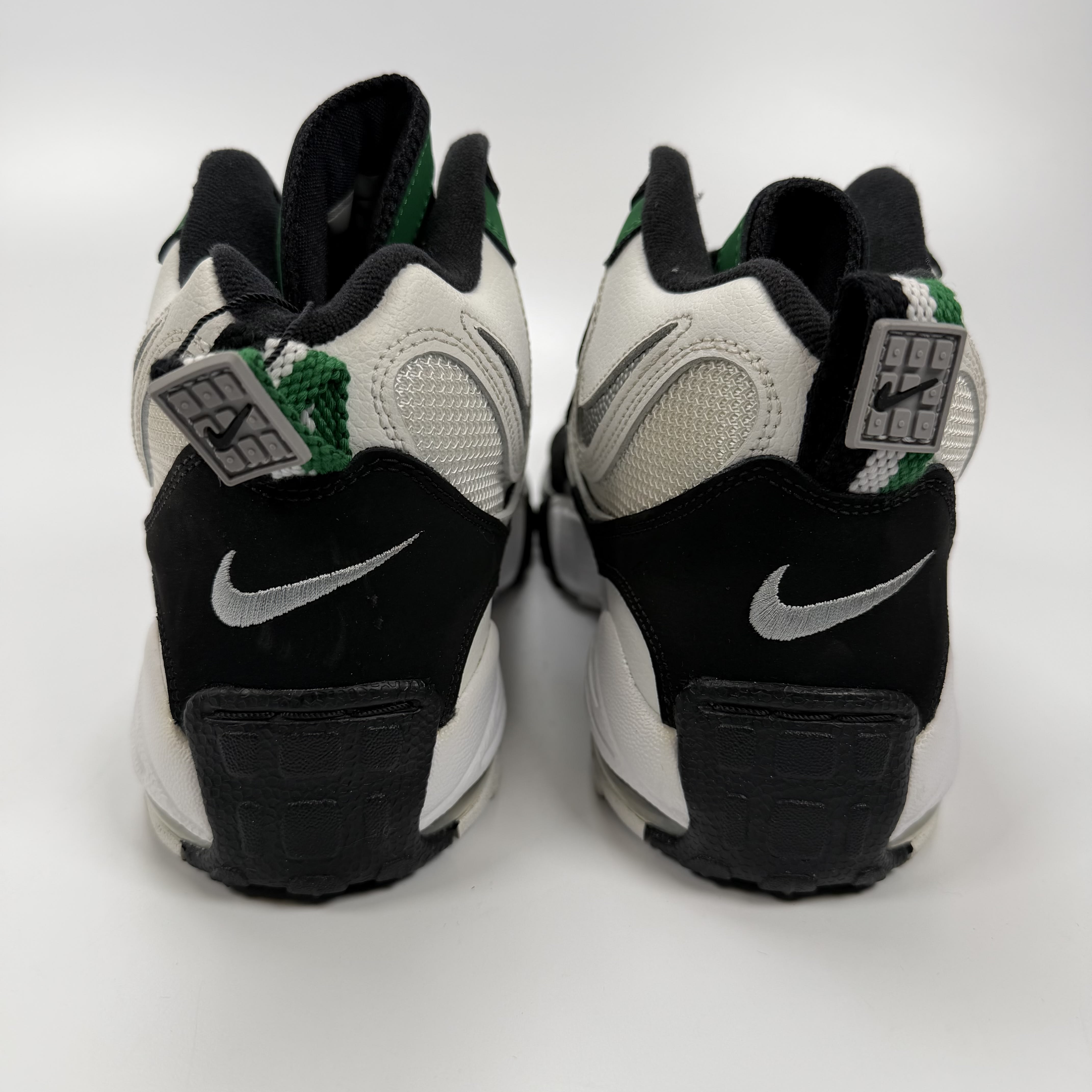 813639 Nike Air Max Speed Turf Philadelphia Eagles