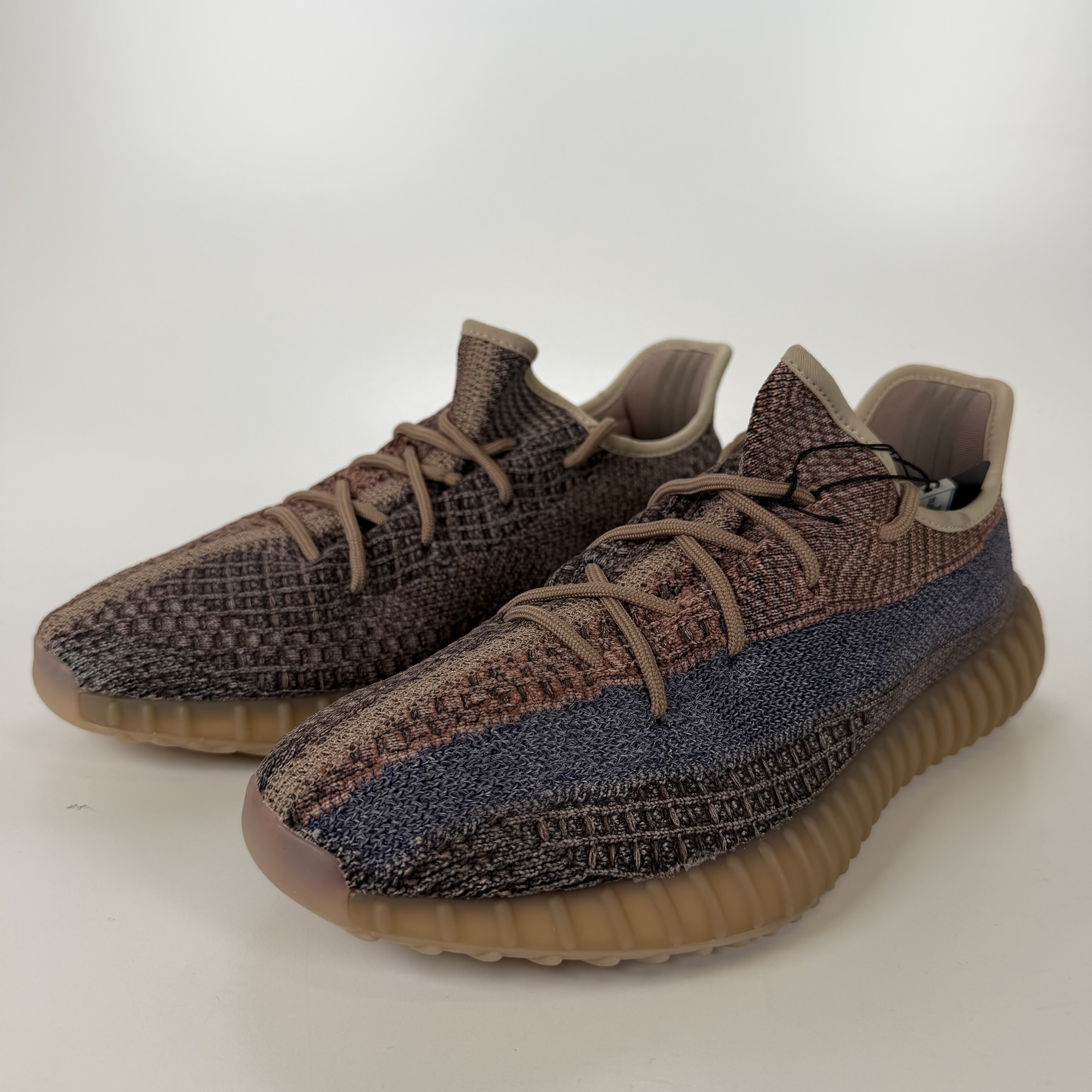 512584 adidas Yeezy Boost 350 V2 Fade