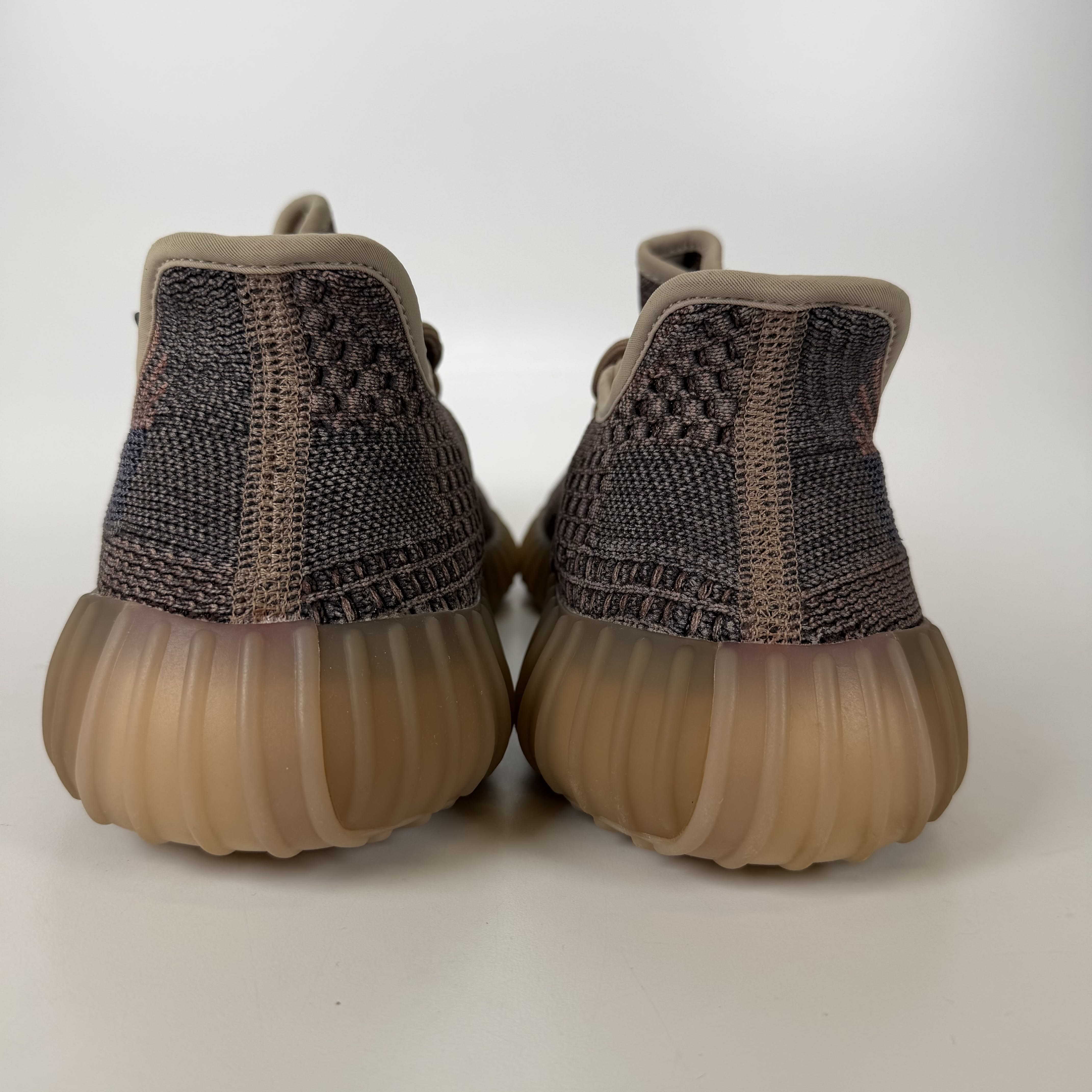 512584 adidas Yeezy Boost 350 V2 Fade
