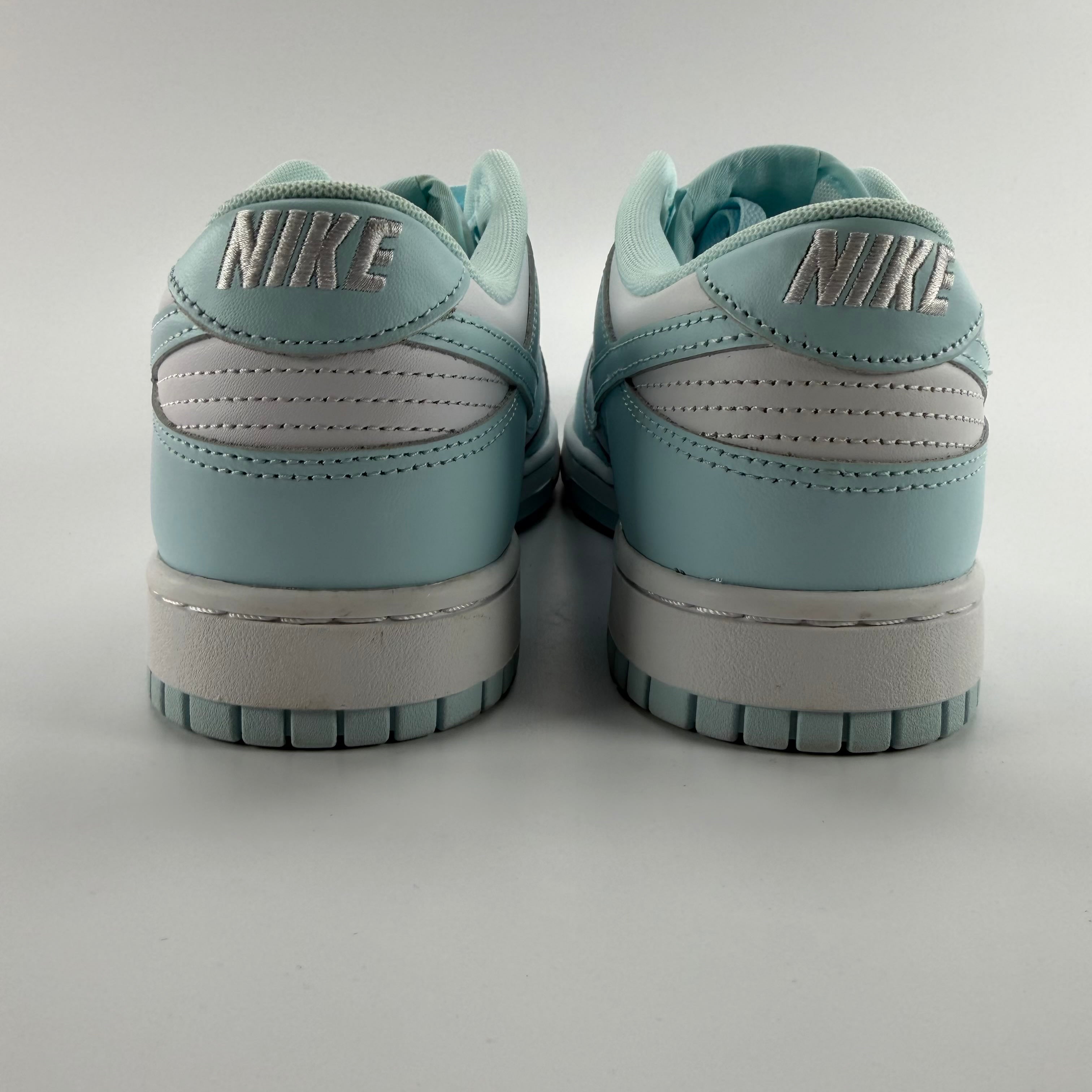 264884 Nike Dunk Low Glacier Blue