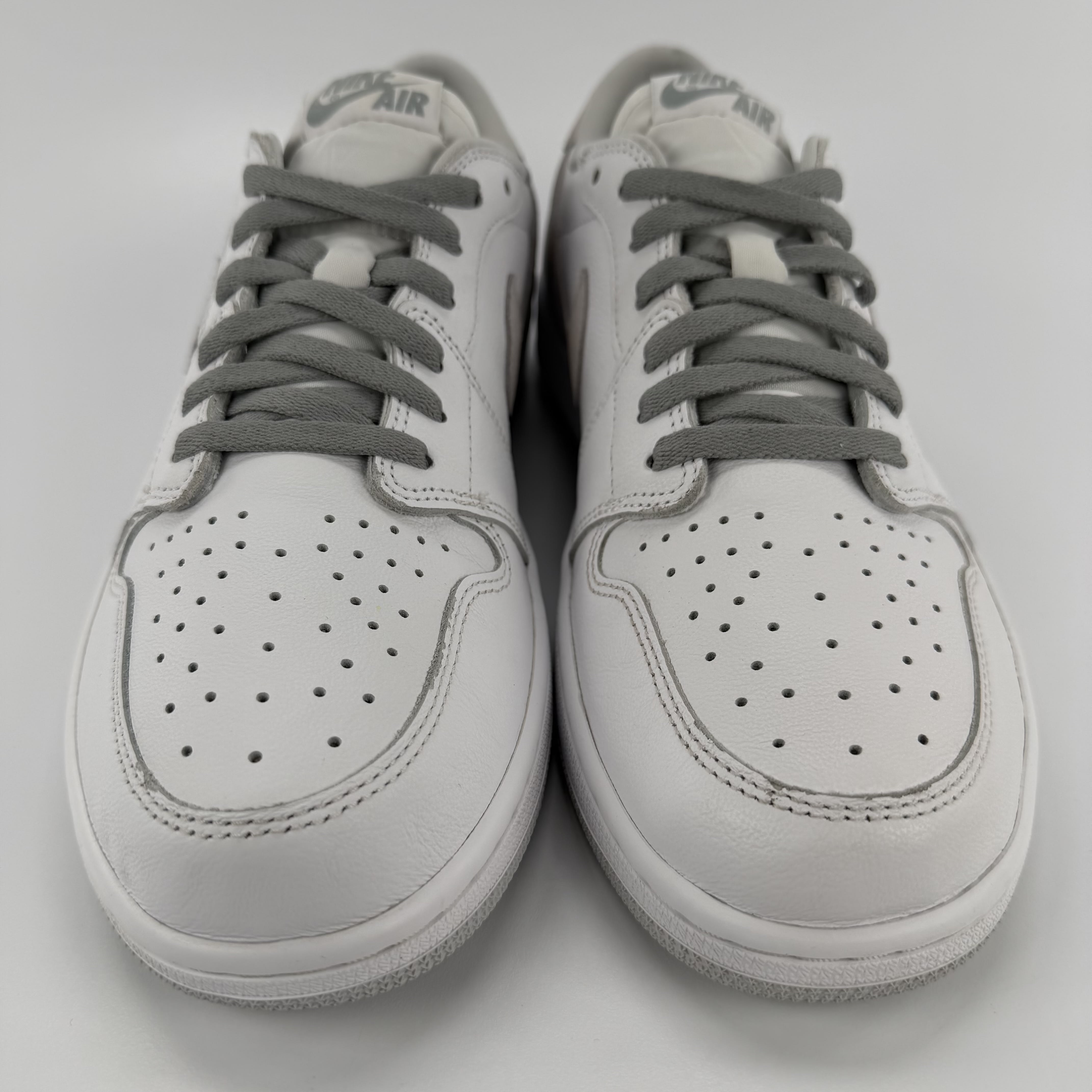698448 Jordan 1 Low OG Neutral Grey (2021/2024)