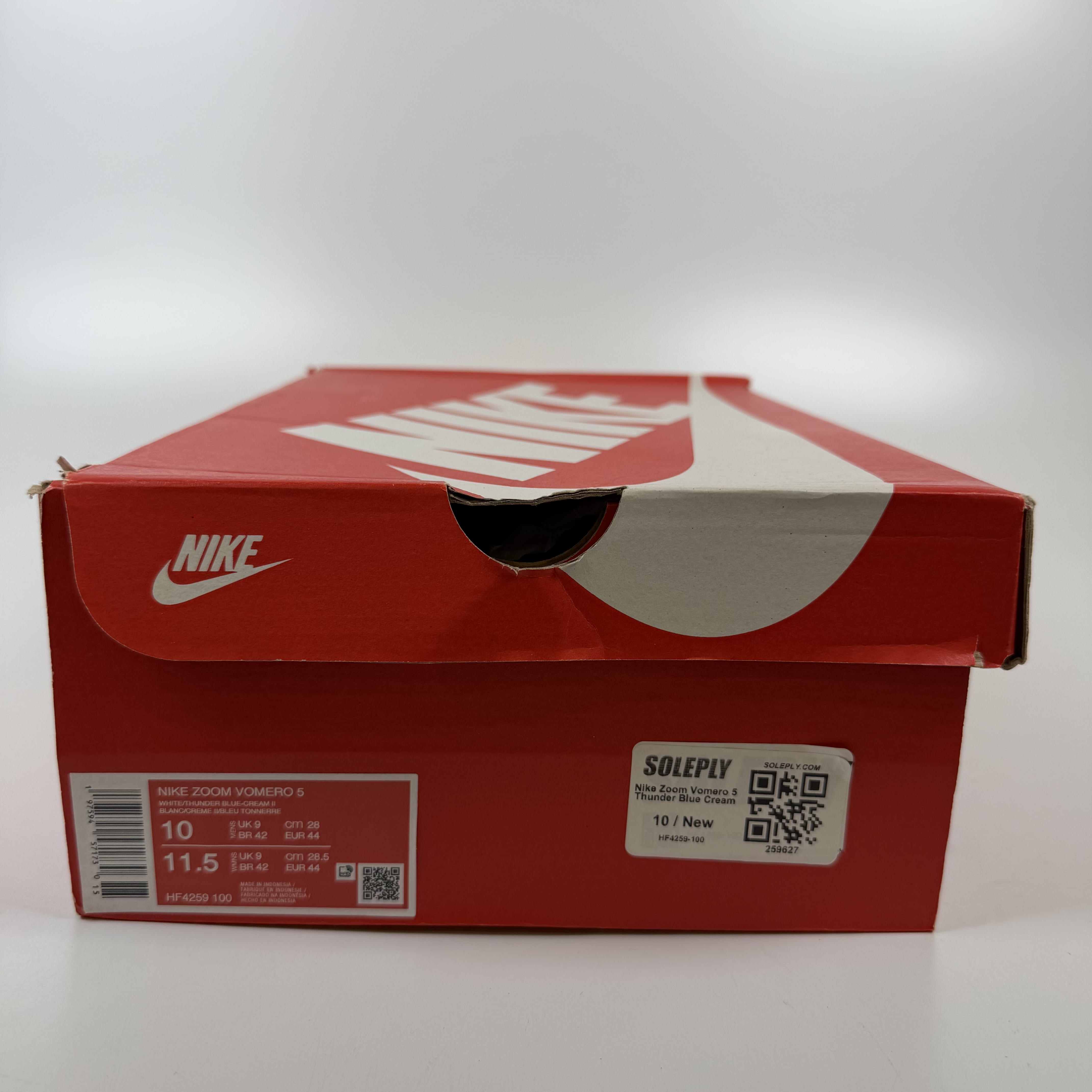 259627 Nike Zoom Vomero 5 Thunder Blue Cream