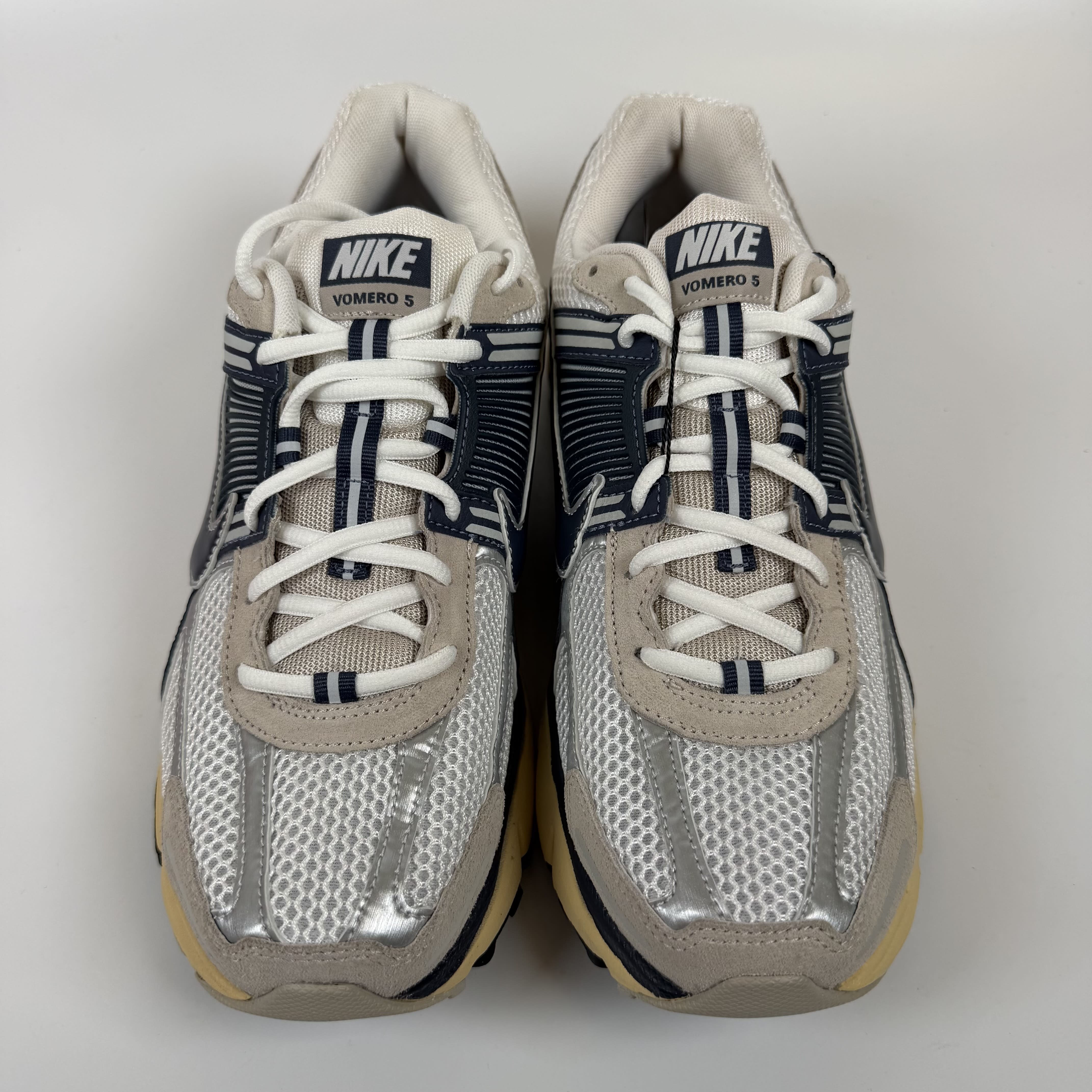 259627 Nike Zoom Vomero 5 Thunder Blue Cream