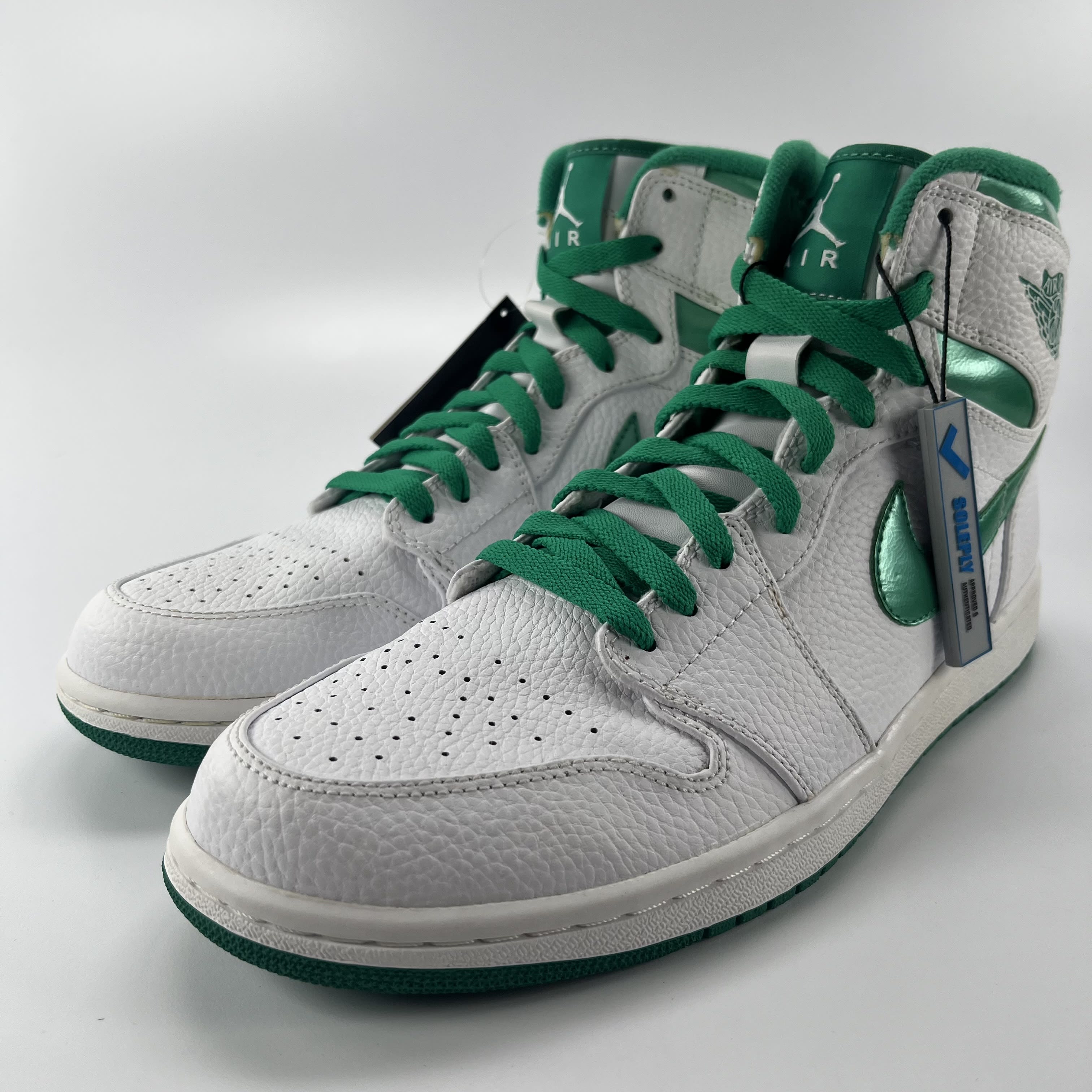 282359 Air Jordan 1 Retro High 'Do The Right Thing'