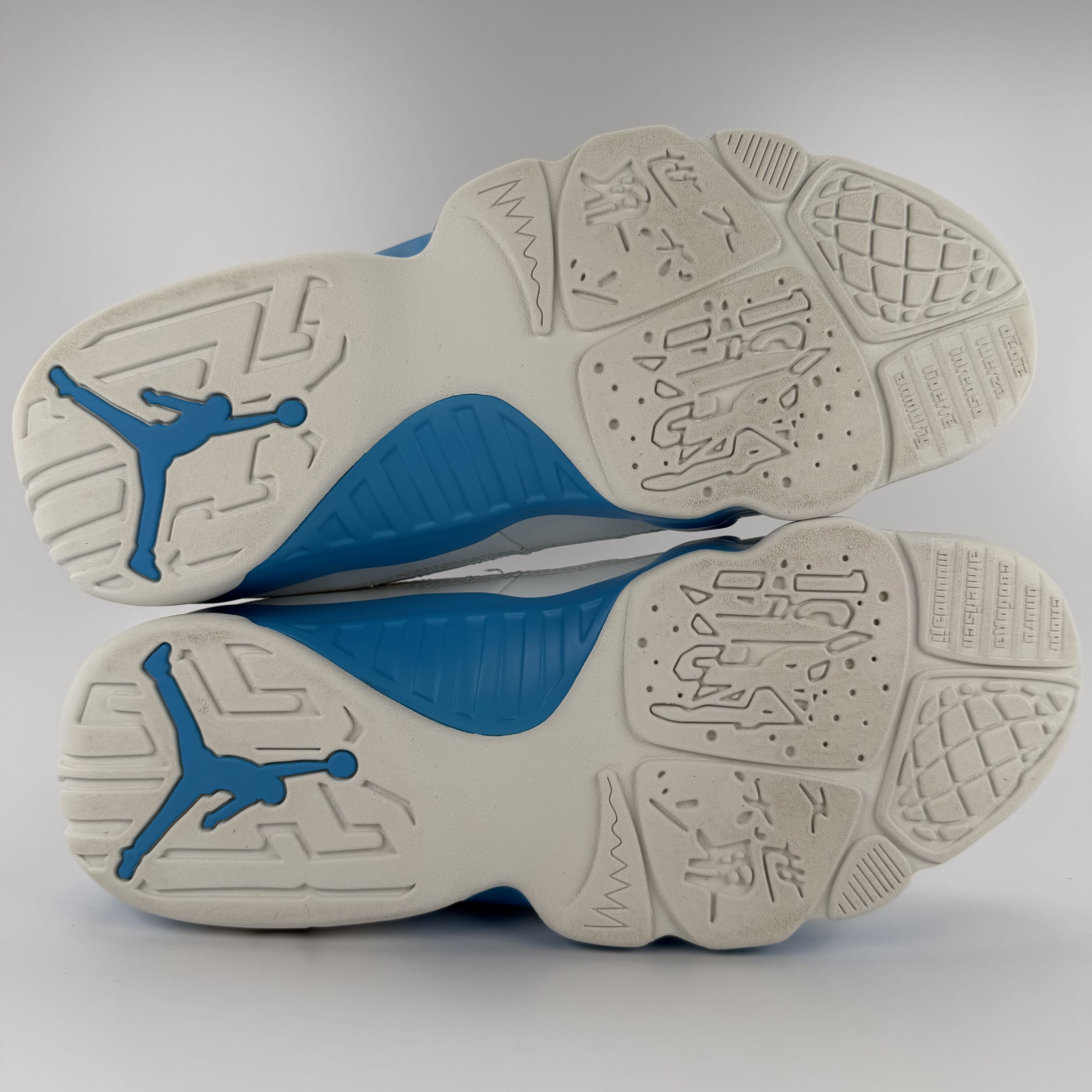 698353 Jordan 9 Retro Powder Blue (2024)