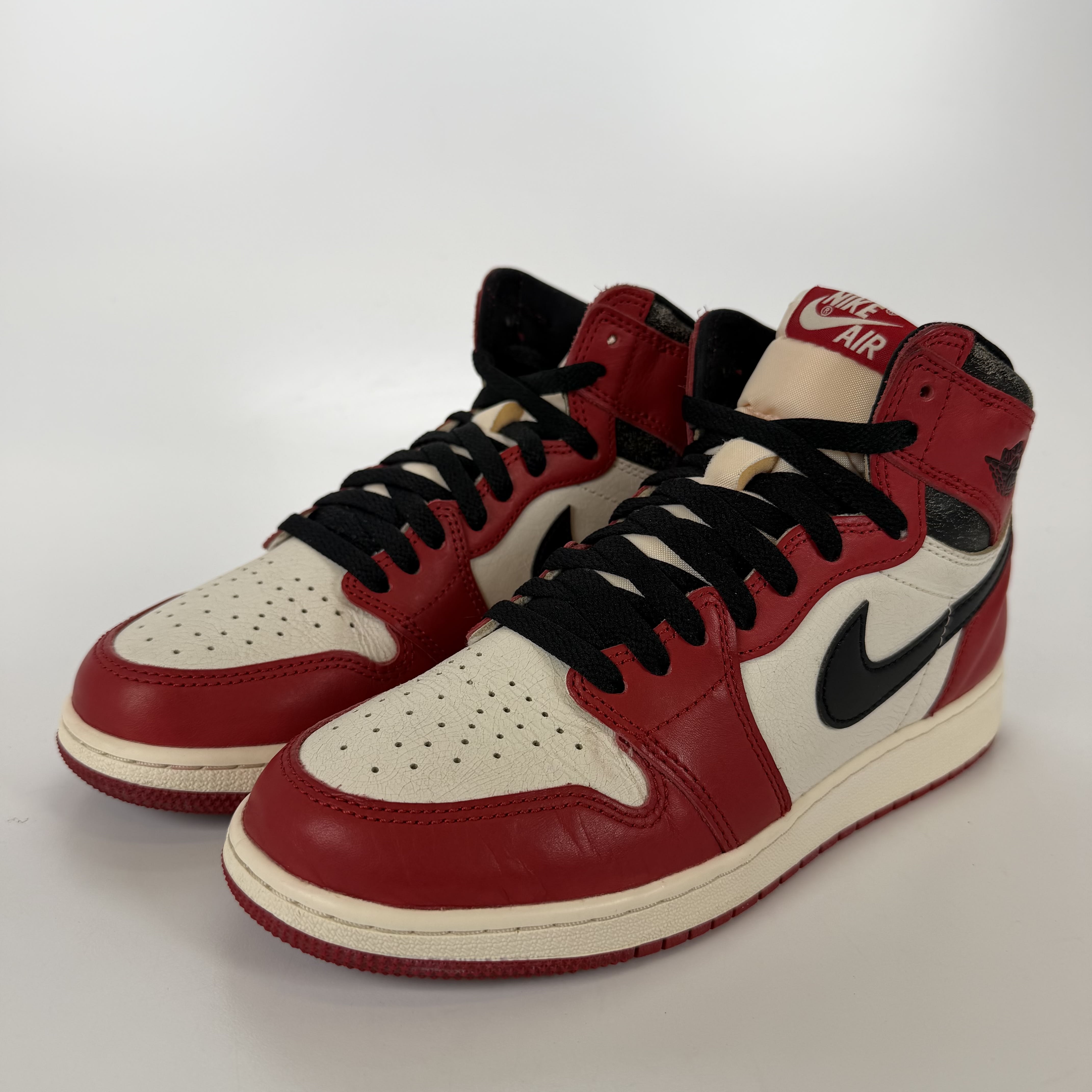 [594837] Air Jordan 1 Retro High OG GS 'Chicago Lost & Found'