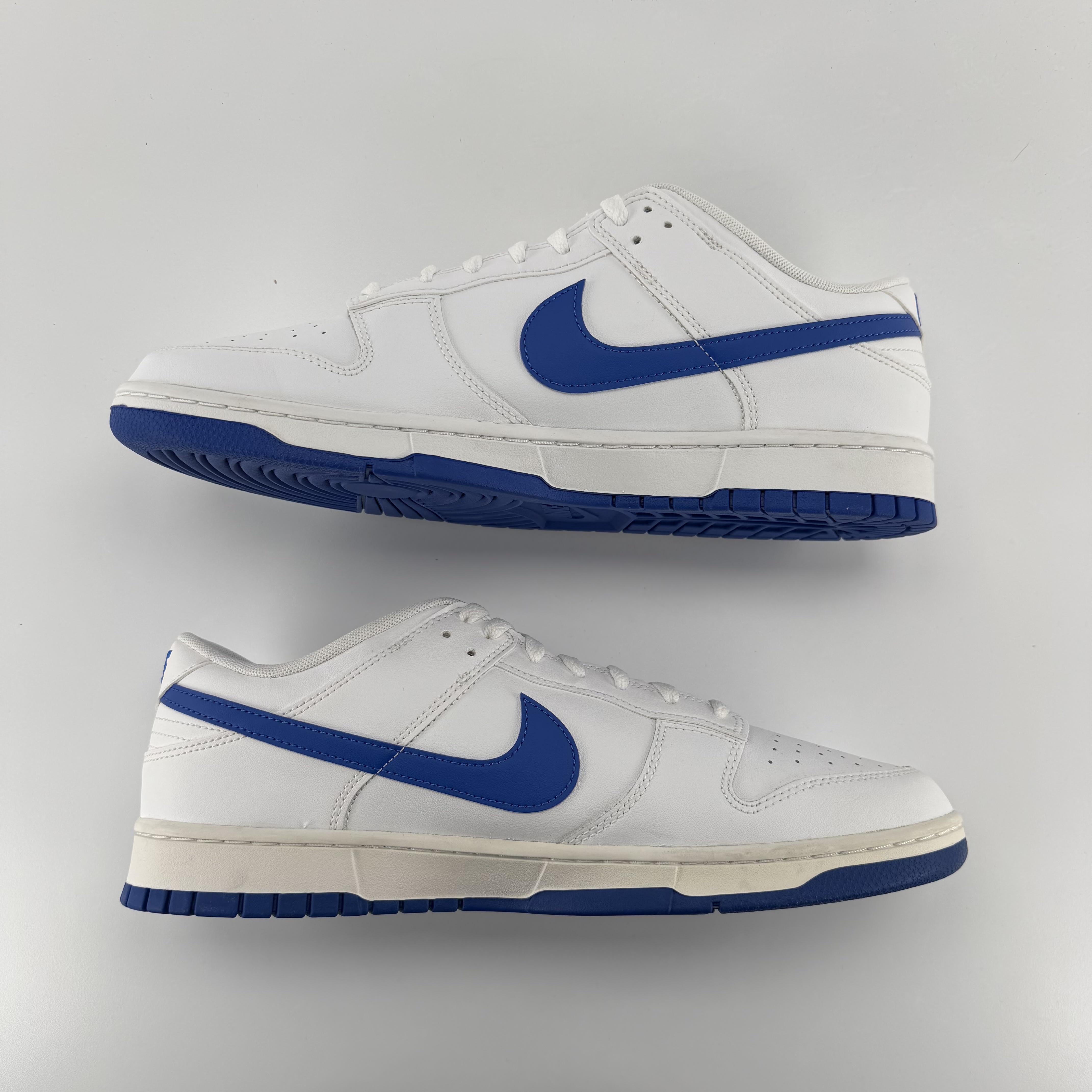 272743 Nike Dunk Low White Hyper Royal