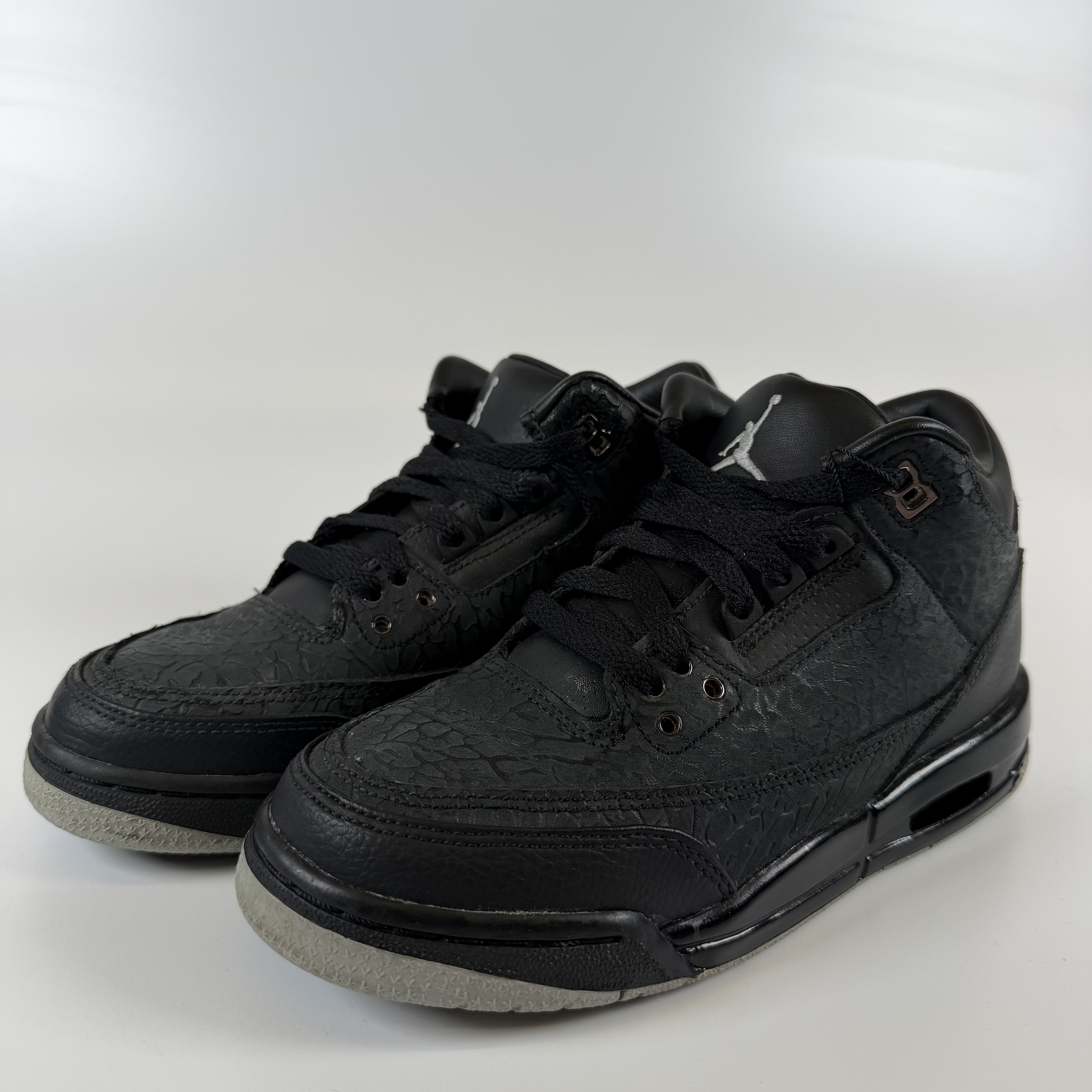 SP6980 Jordan 3 Retro Black Flip