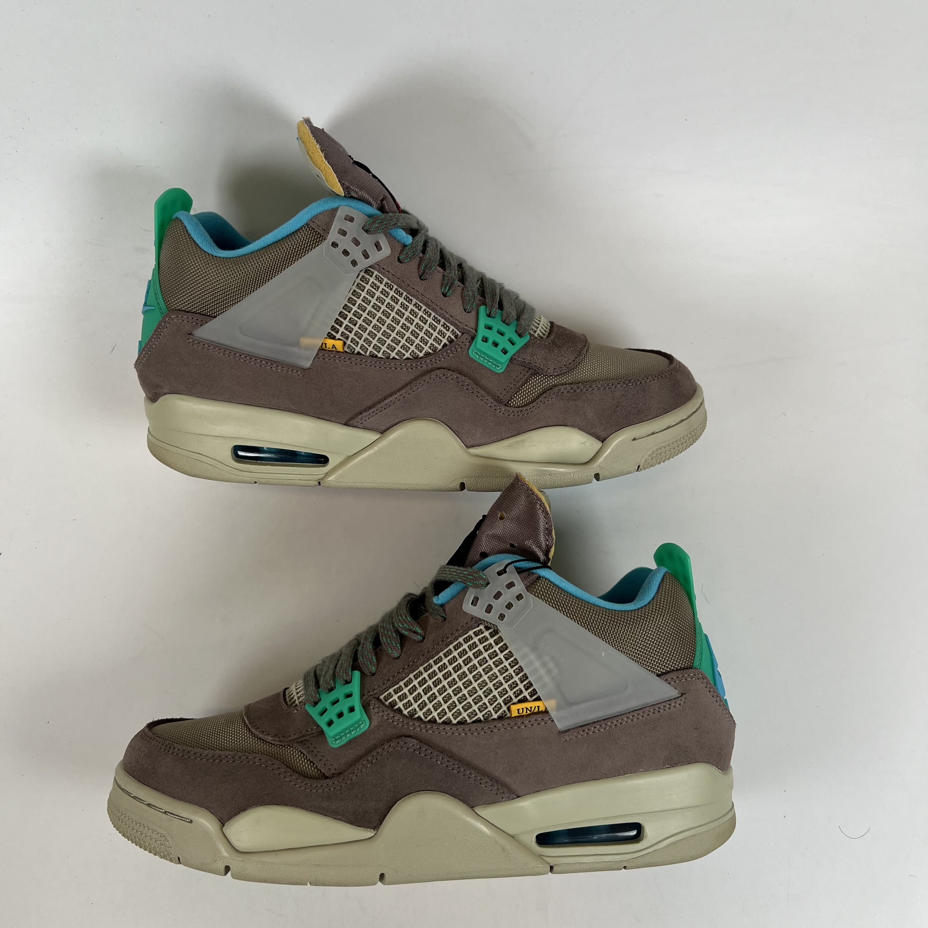 SP13160 Union LA x Air Jordan 4 Retro 'Taupe Haze'