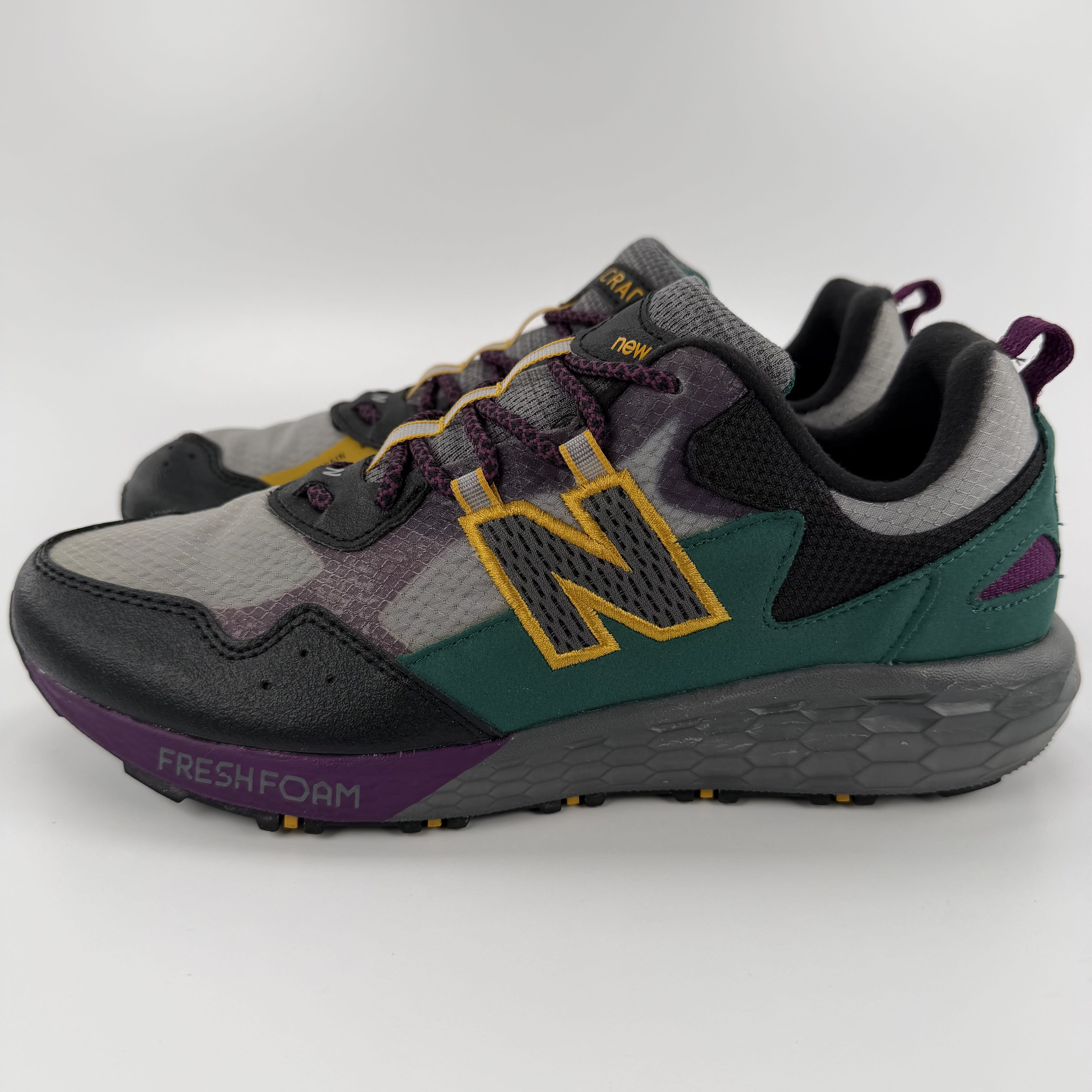 632223 New BalanceFresh Foam Crag 'Black Green'