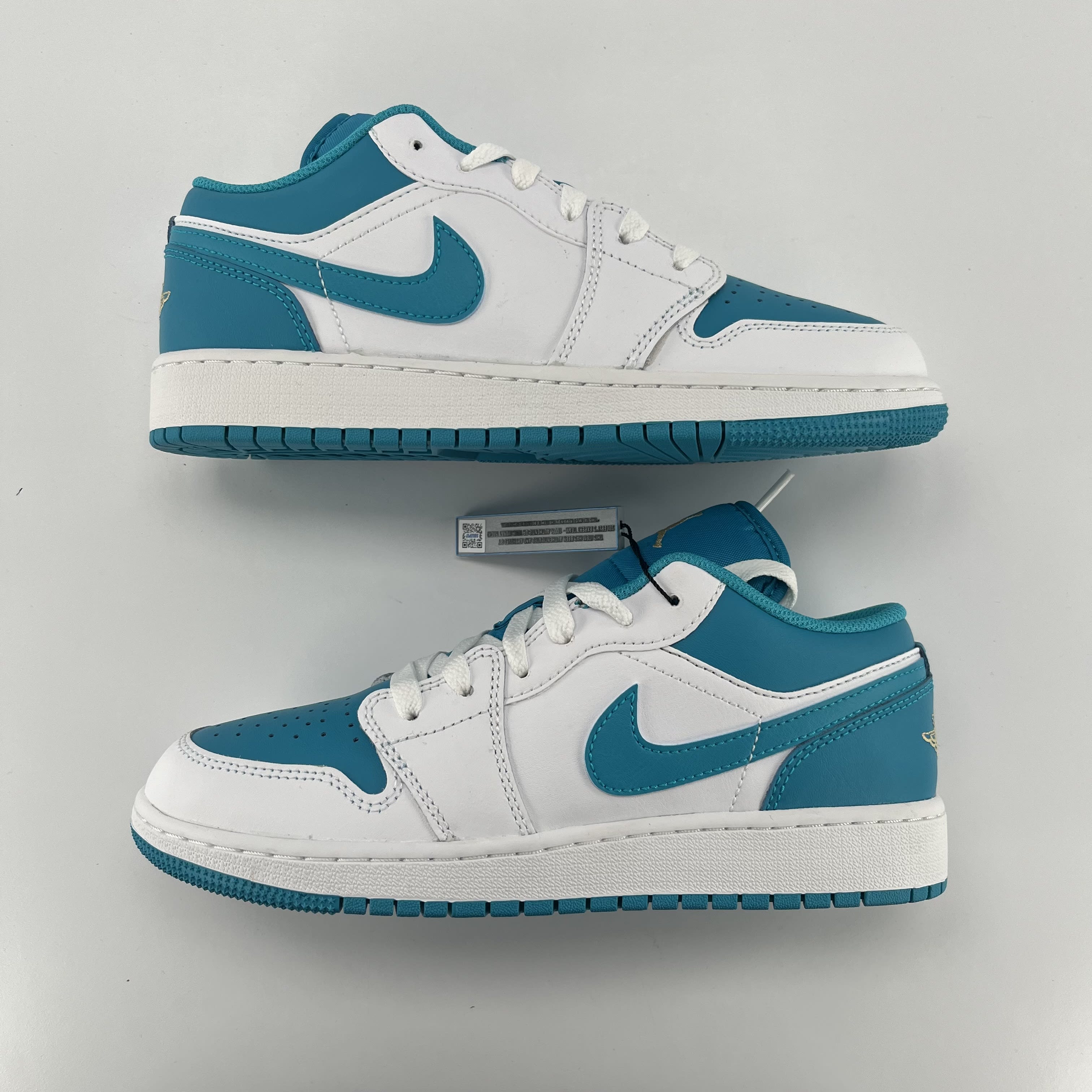 338519 Jordan 1 Low Aquatone (GS)