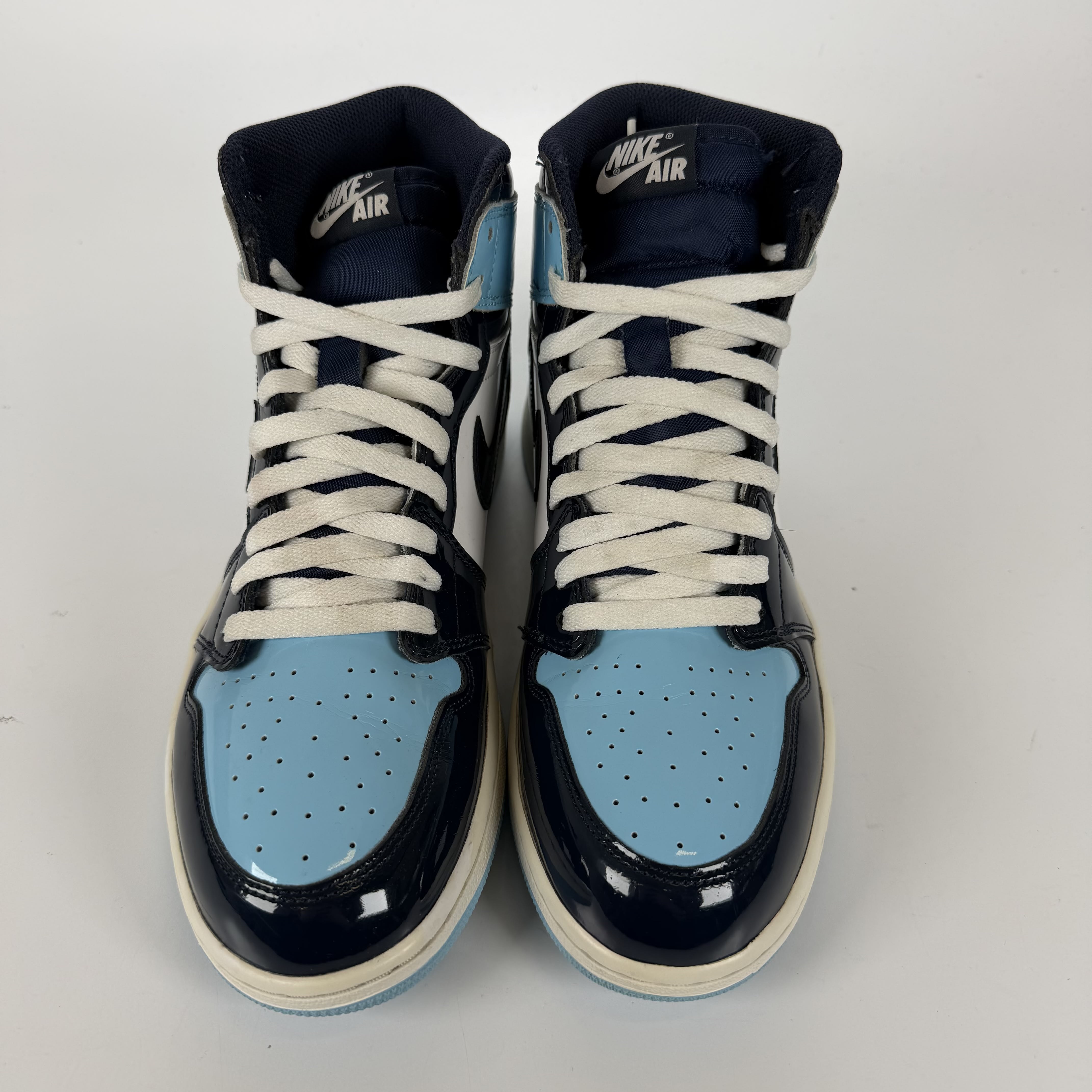 632776 Wmns Air Jordan 1 Retro High OG 'Blue Chill'