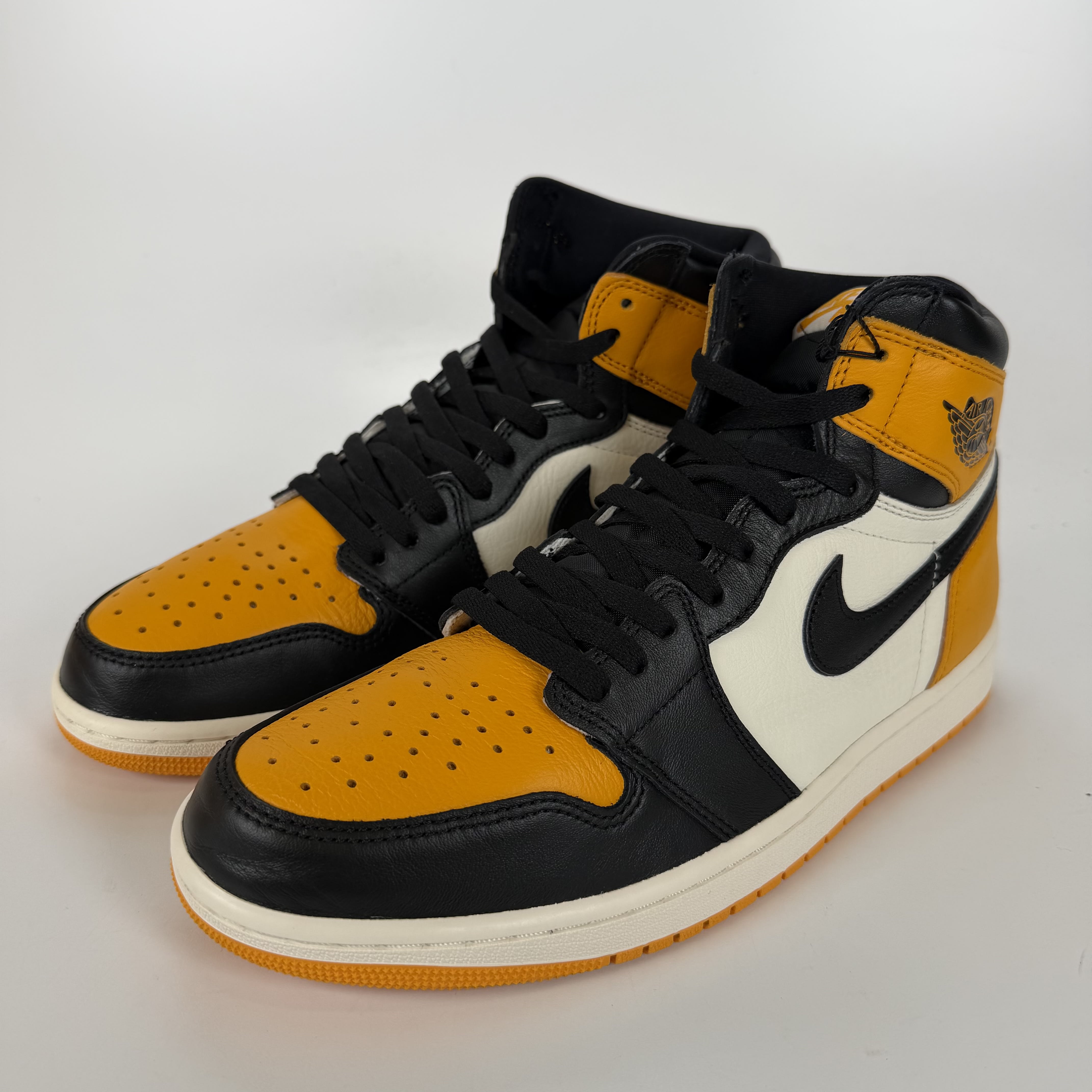354242 Jordan 1 Retro High OG Taxi