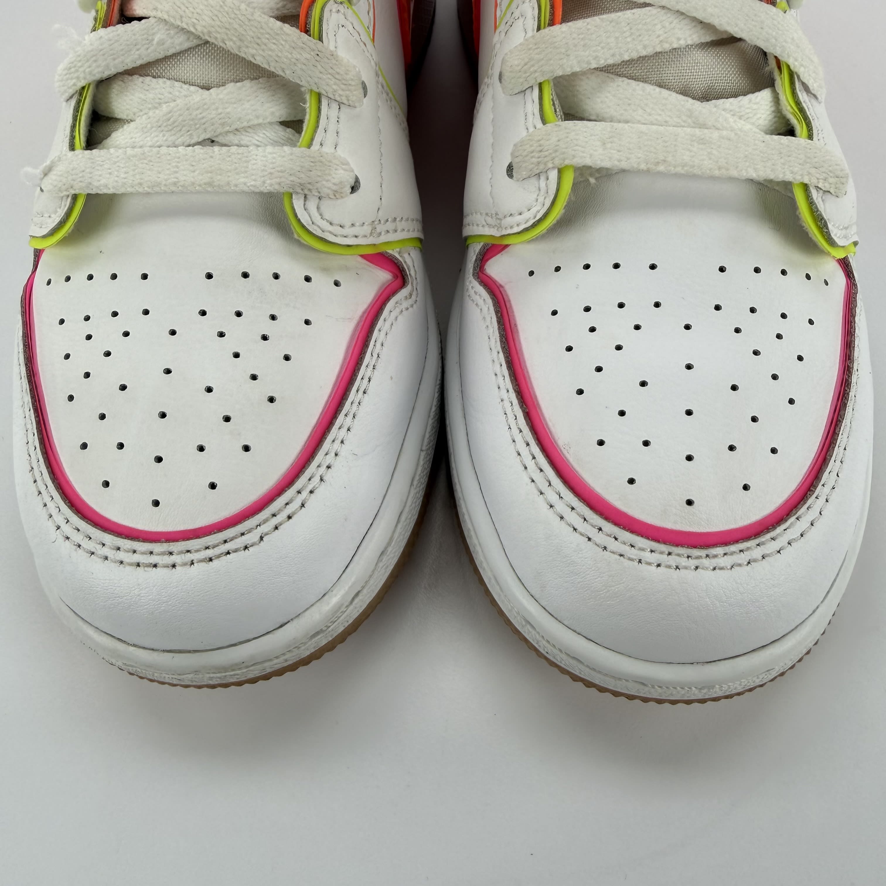 442449 Air Jordan 1 Mid SE GS 'Edge Glow'