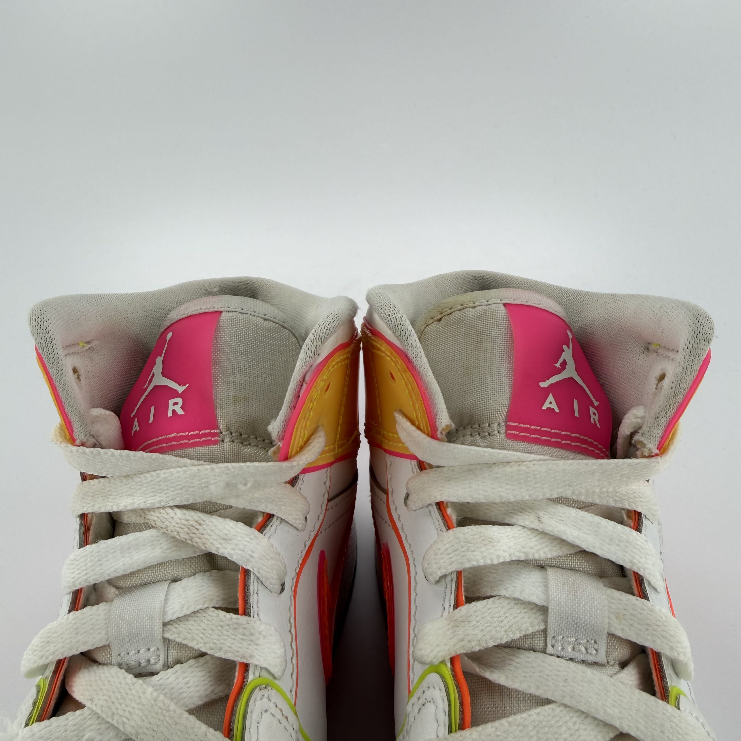 442449 Air Jordan 1 Mid SE GS 'Edge Glow'