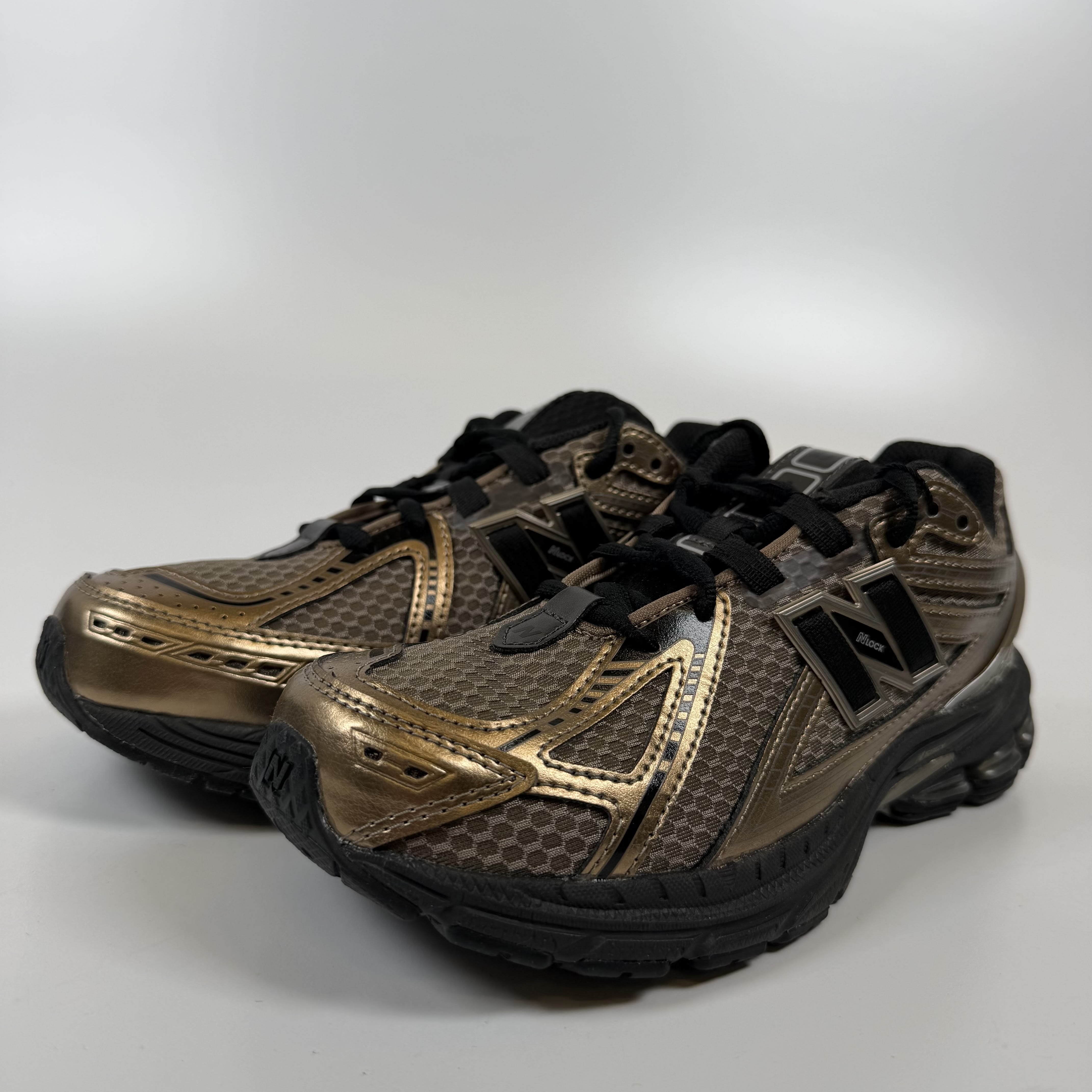 SP9925 New Balance 1906R Bronze (GS)