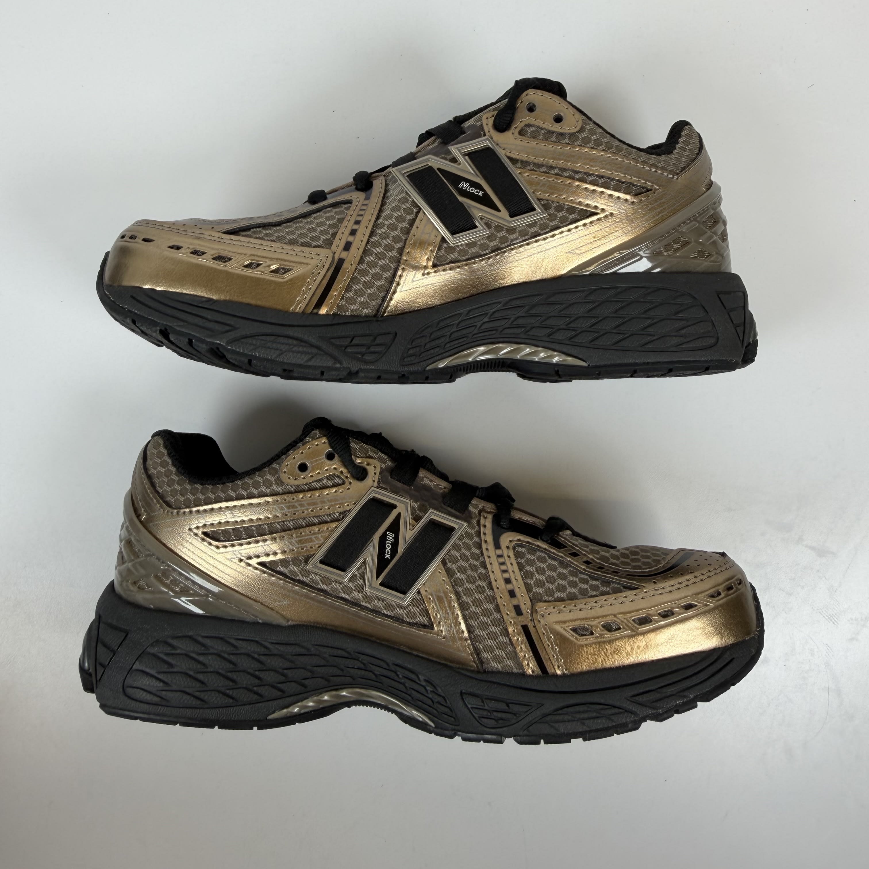 SP9925 New Balance 1906R Bronze (GS)