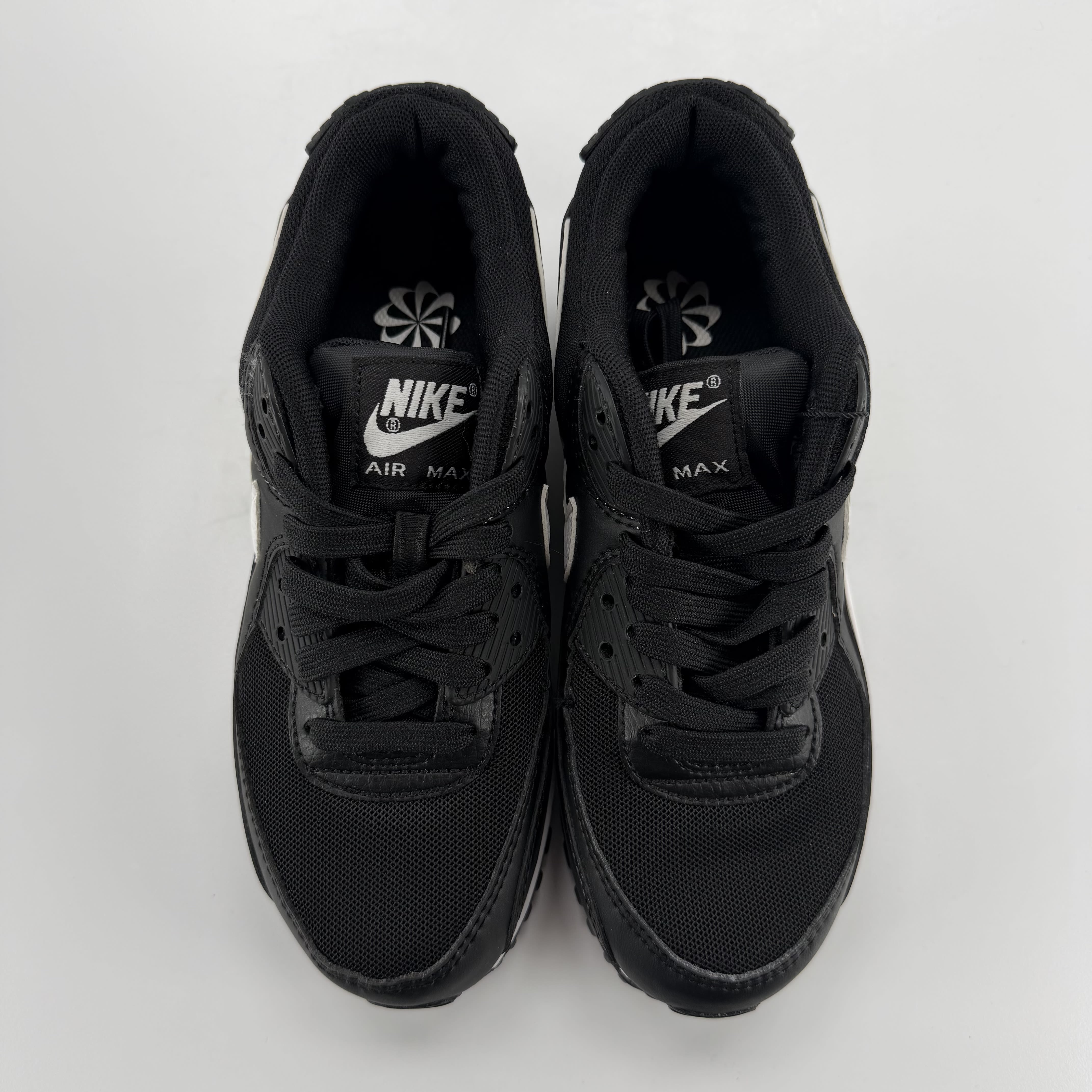 458935 Nike Air Max 90 Black White (Women's)
