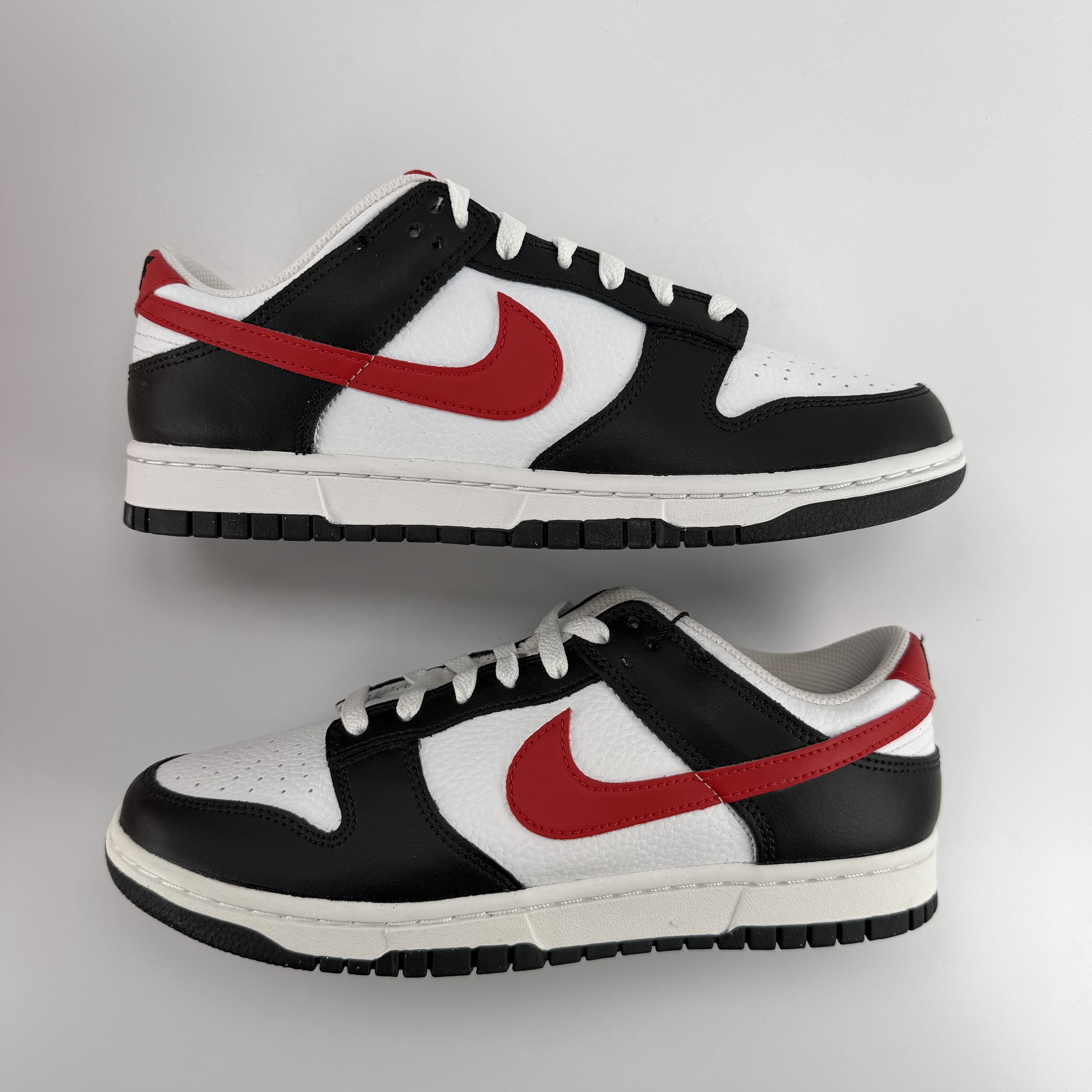 282352 Dunk Low 'Black White Red'