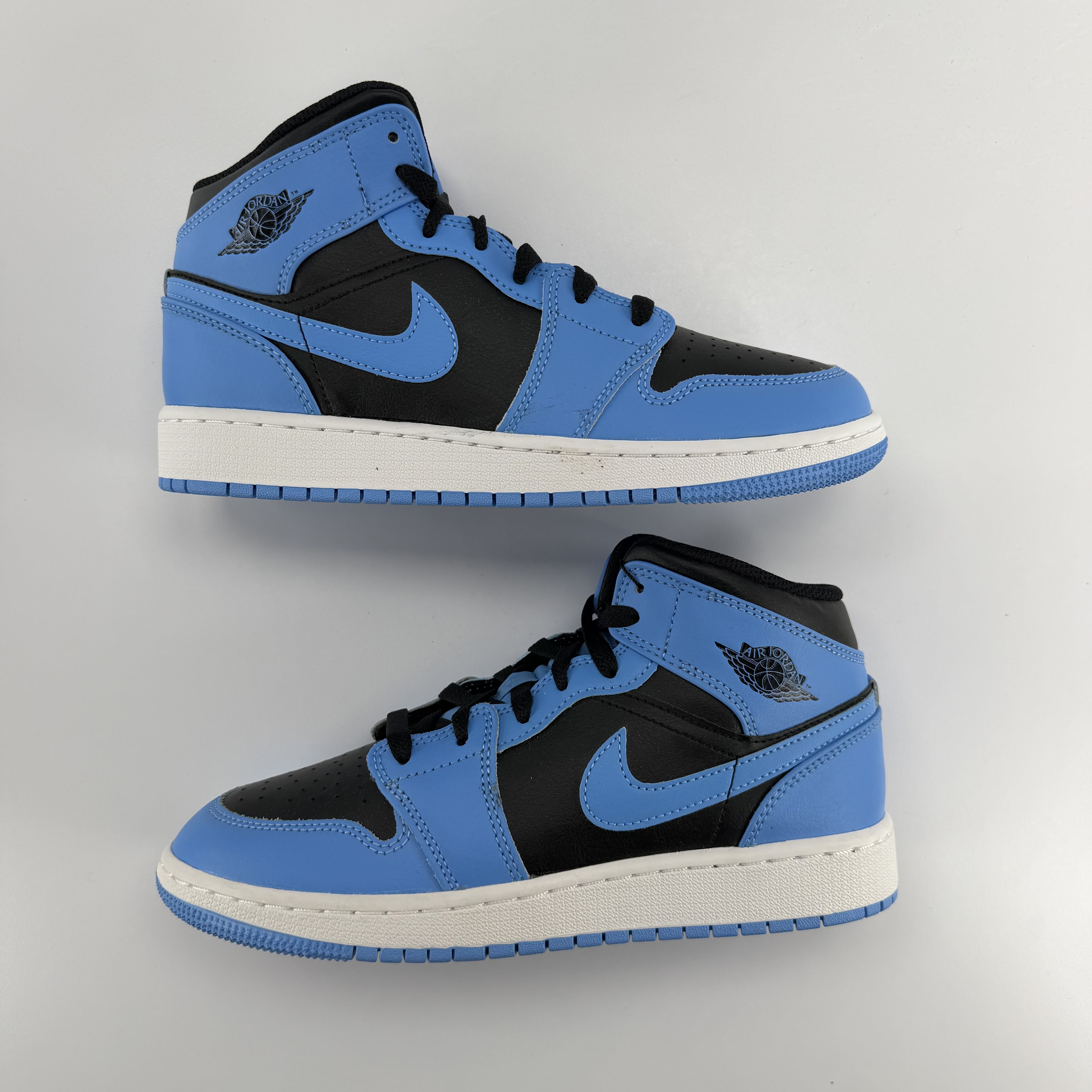 263225 Jordan 1 Mid University Blue Black (GS)