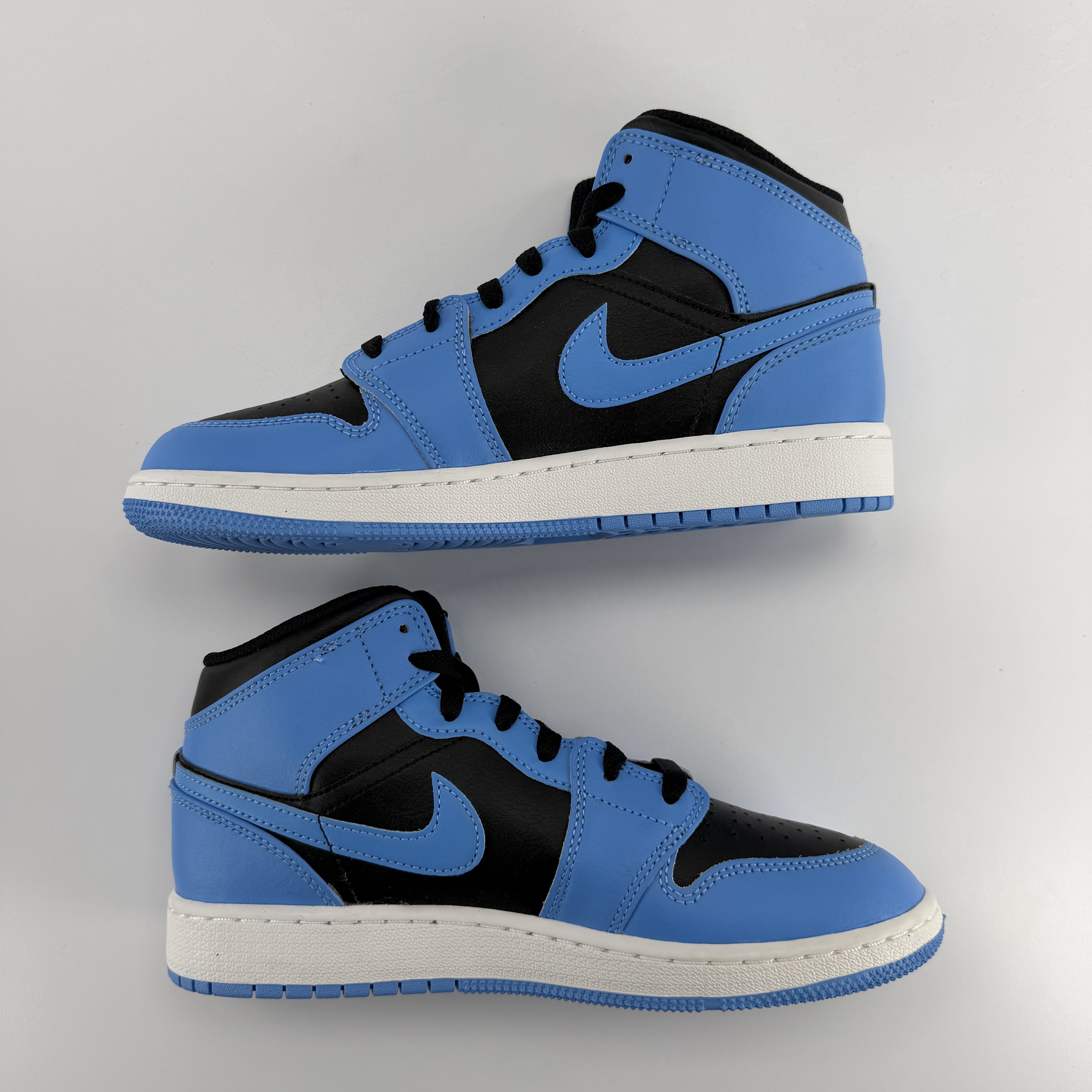 263225 Jordan 1 Mid University Blue Black (GS)